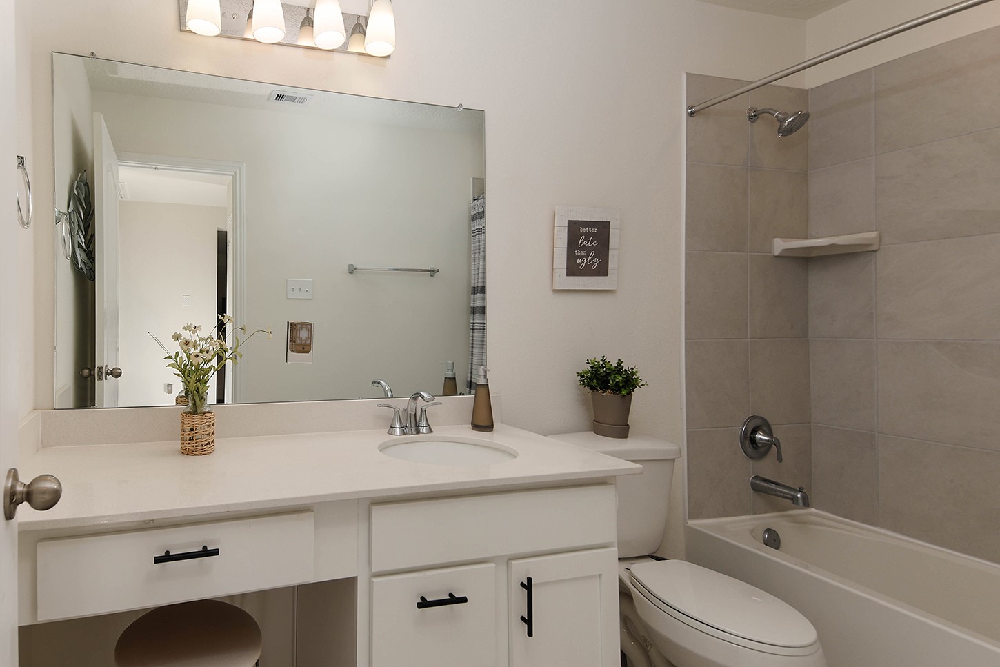 41694 Sorrel Spring Property Photo 13