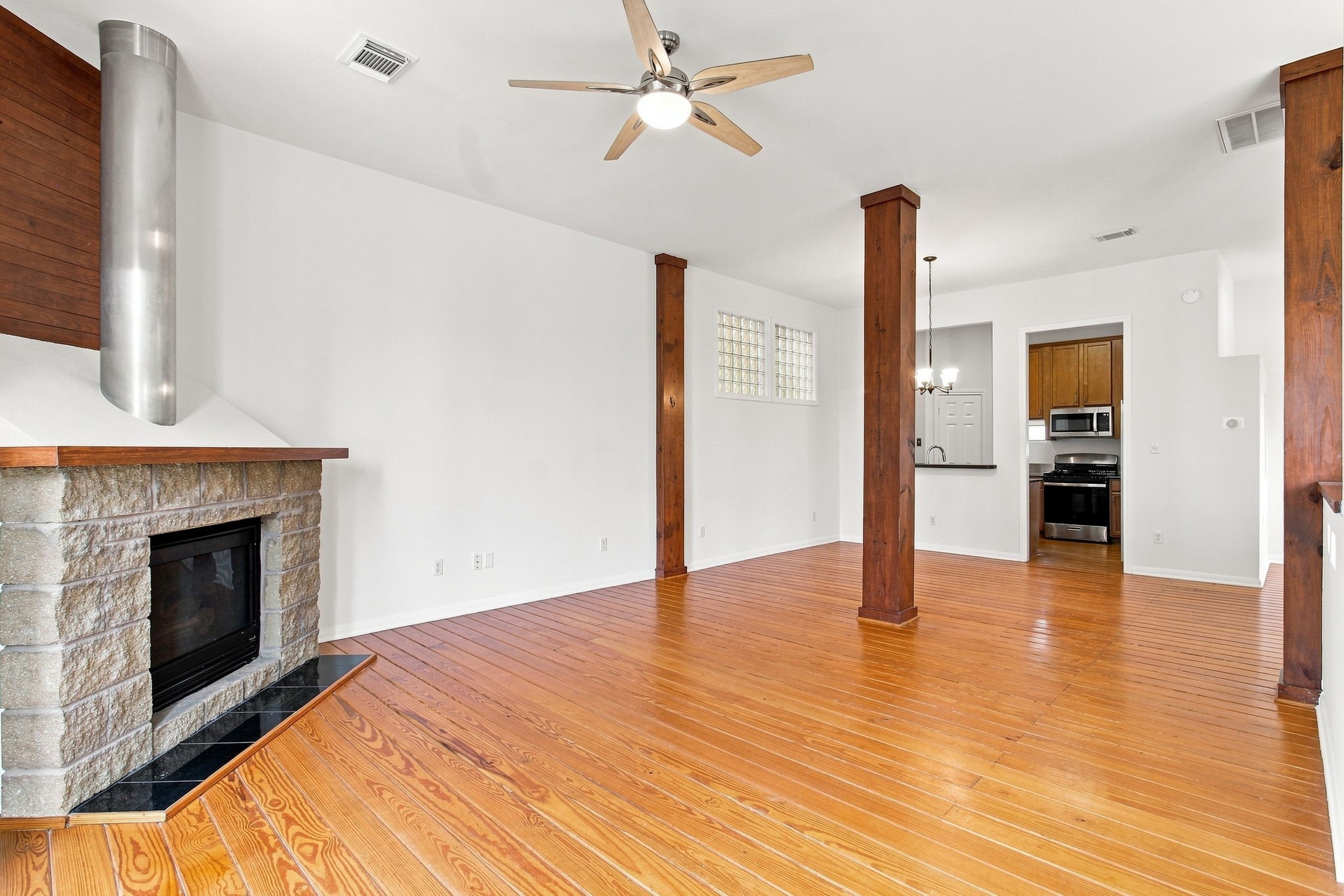 1225 Hickory Street Property Photo 18