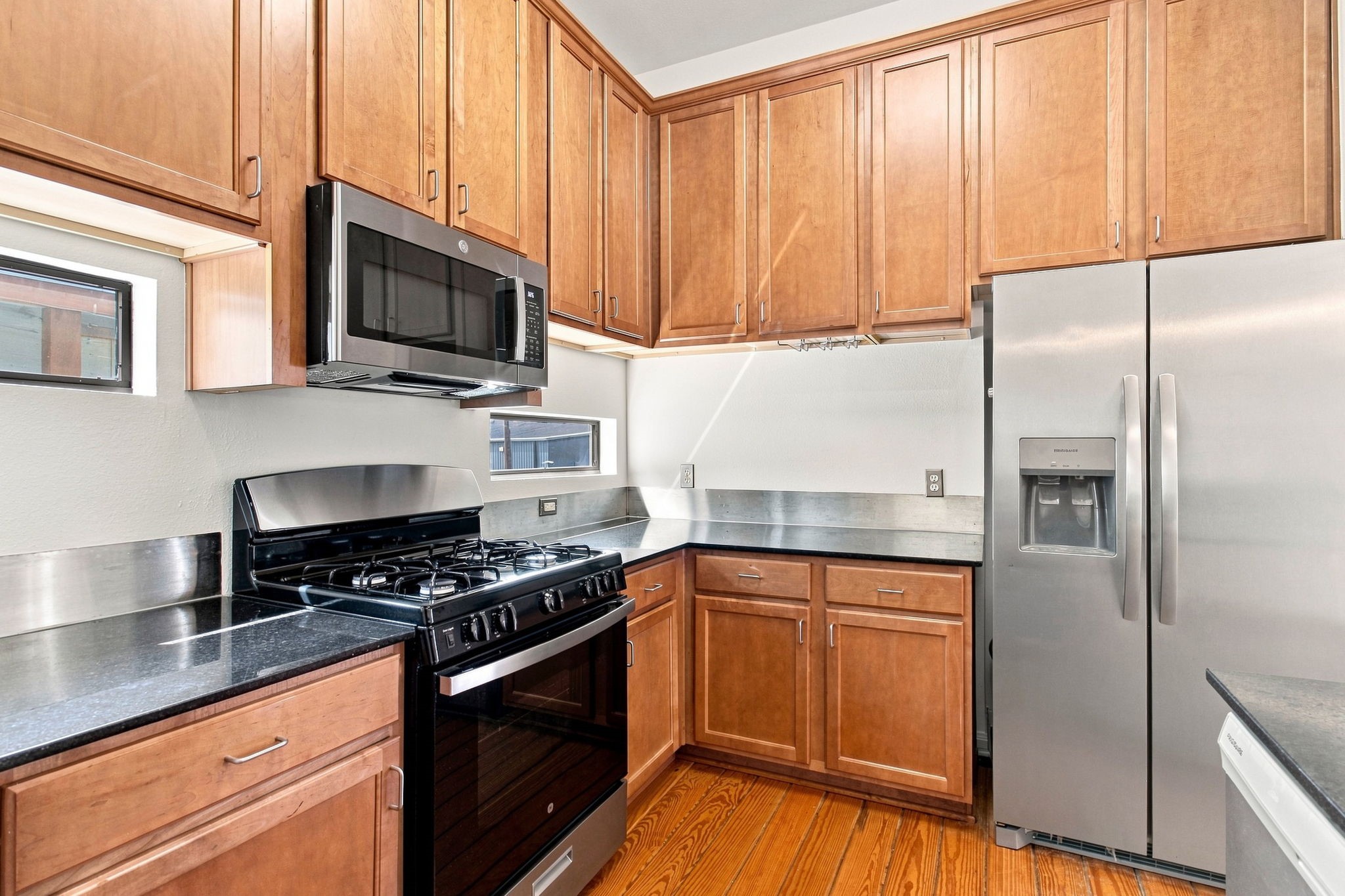1225 Hickory Street Property Photo 20