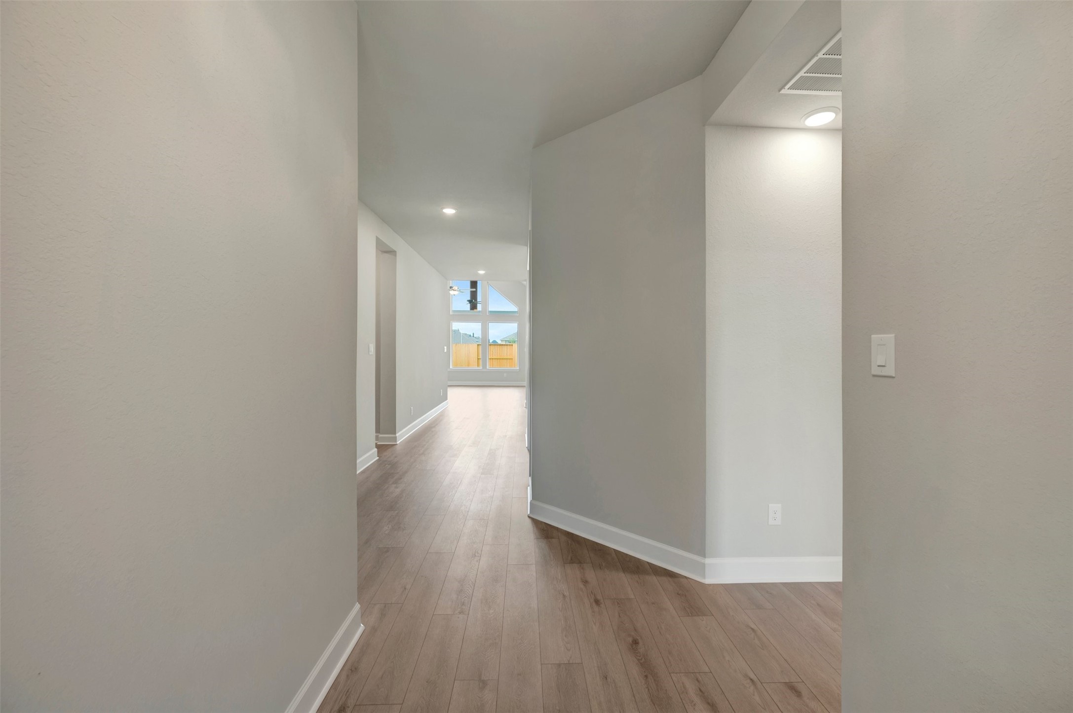 6619 Stone Terrace Drive Property Photo 12