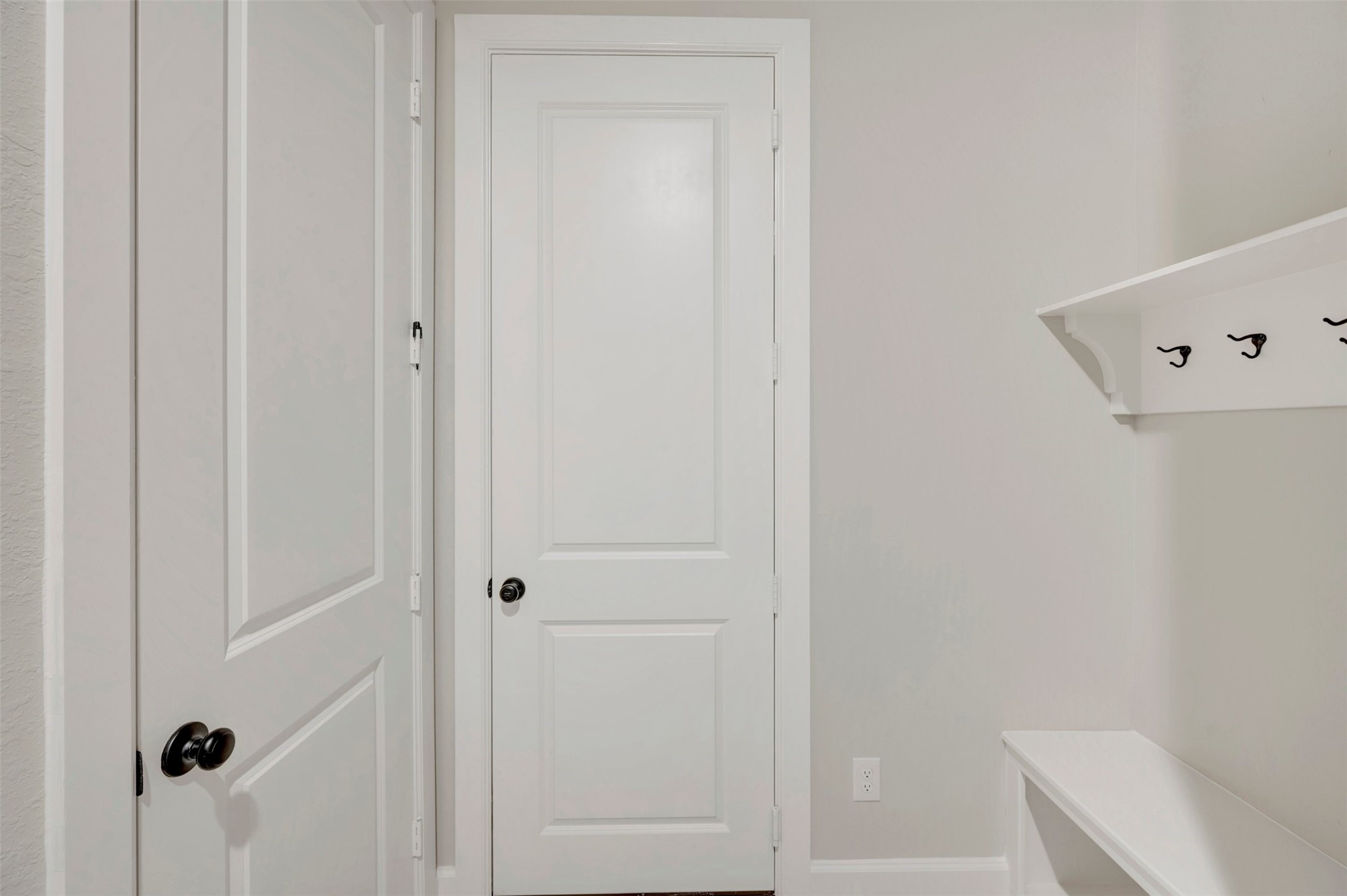 6619 Stone Terrace Drive Property Photo 15