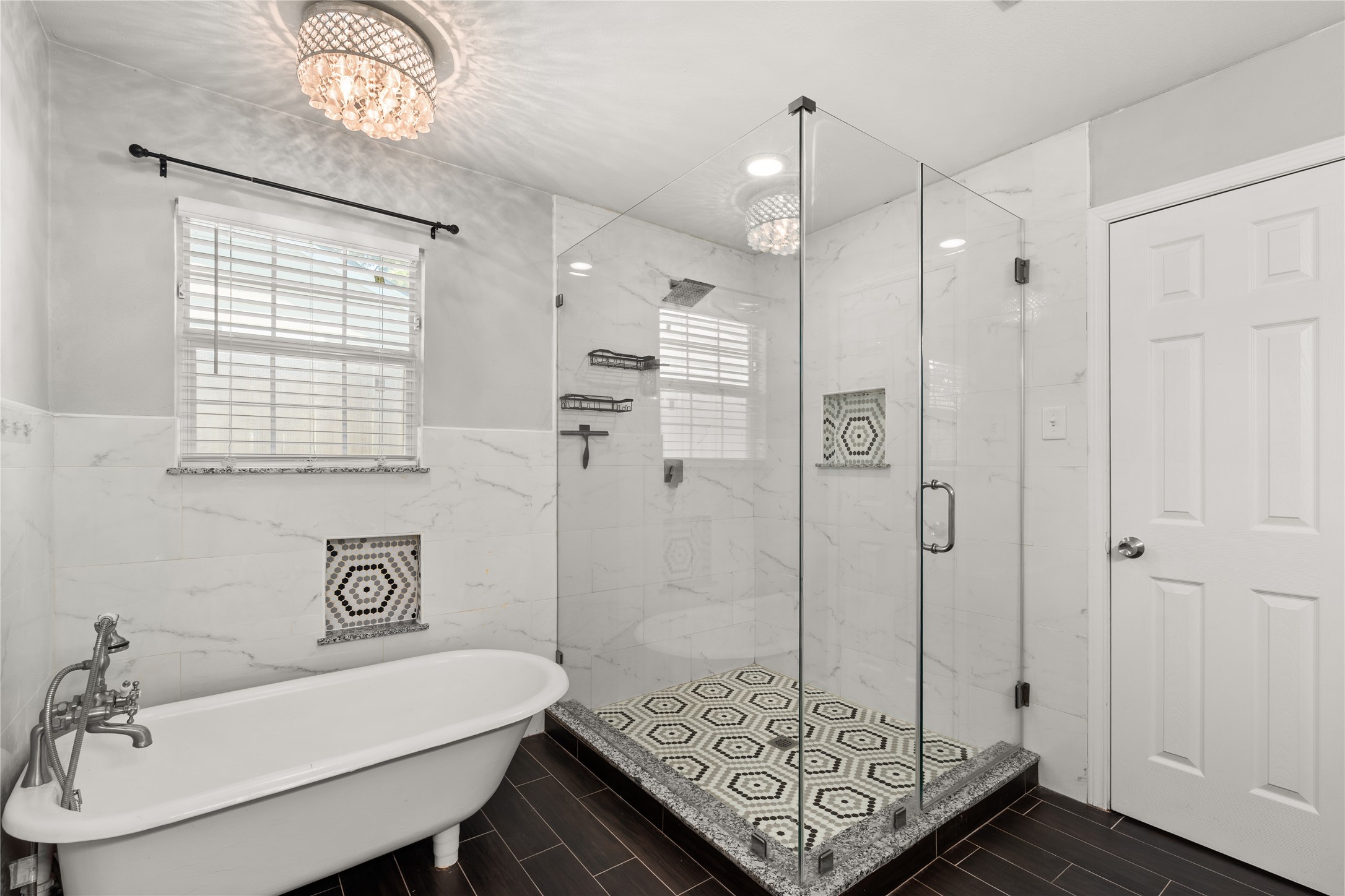 418 Neyland Street Property Photo 16