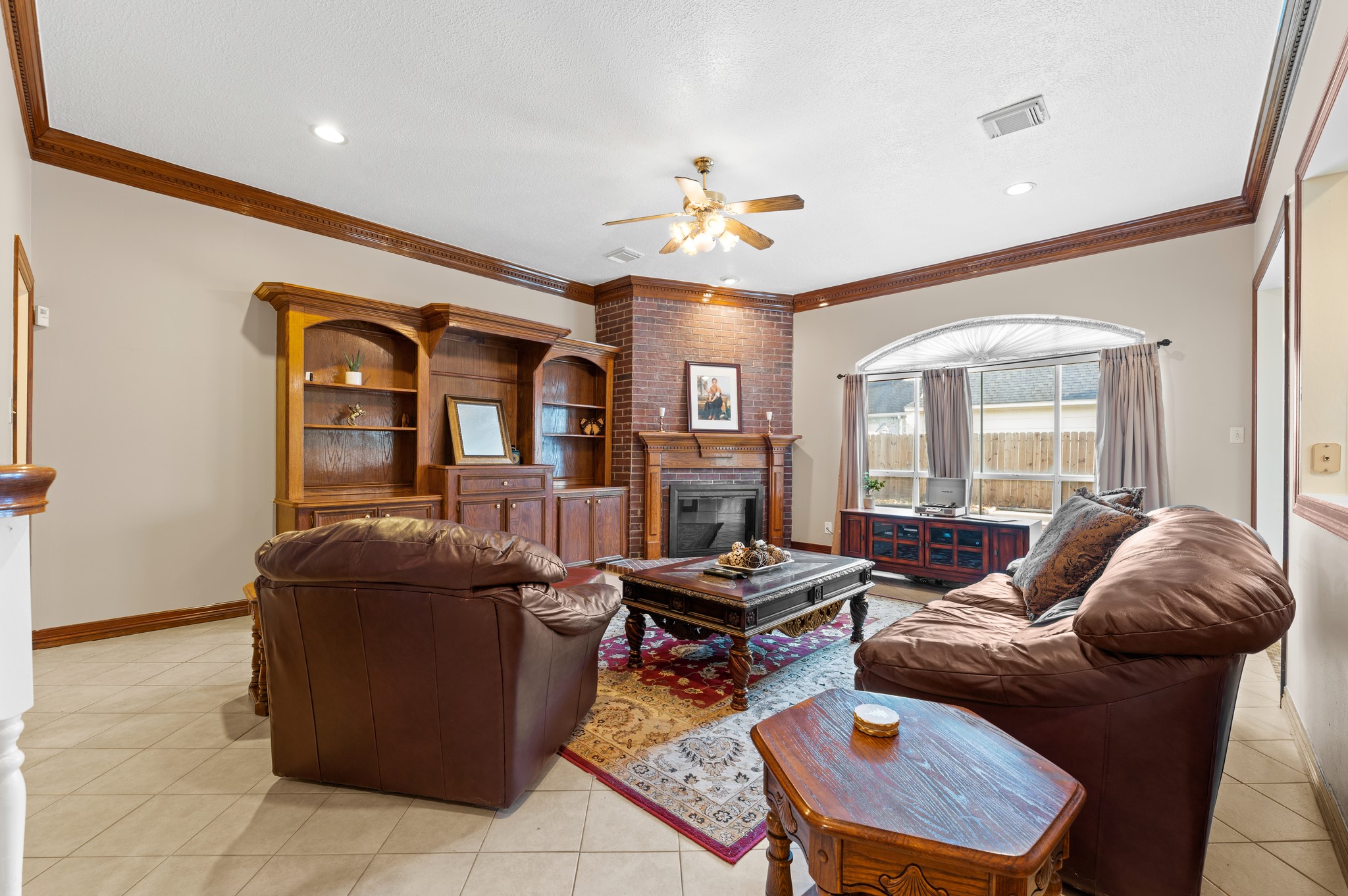 3303 Amber Forest Drive Property Photo 24