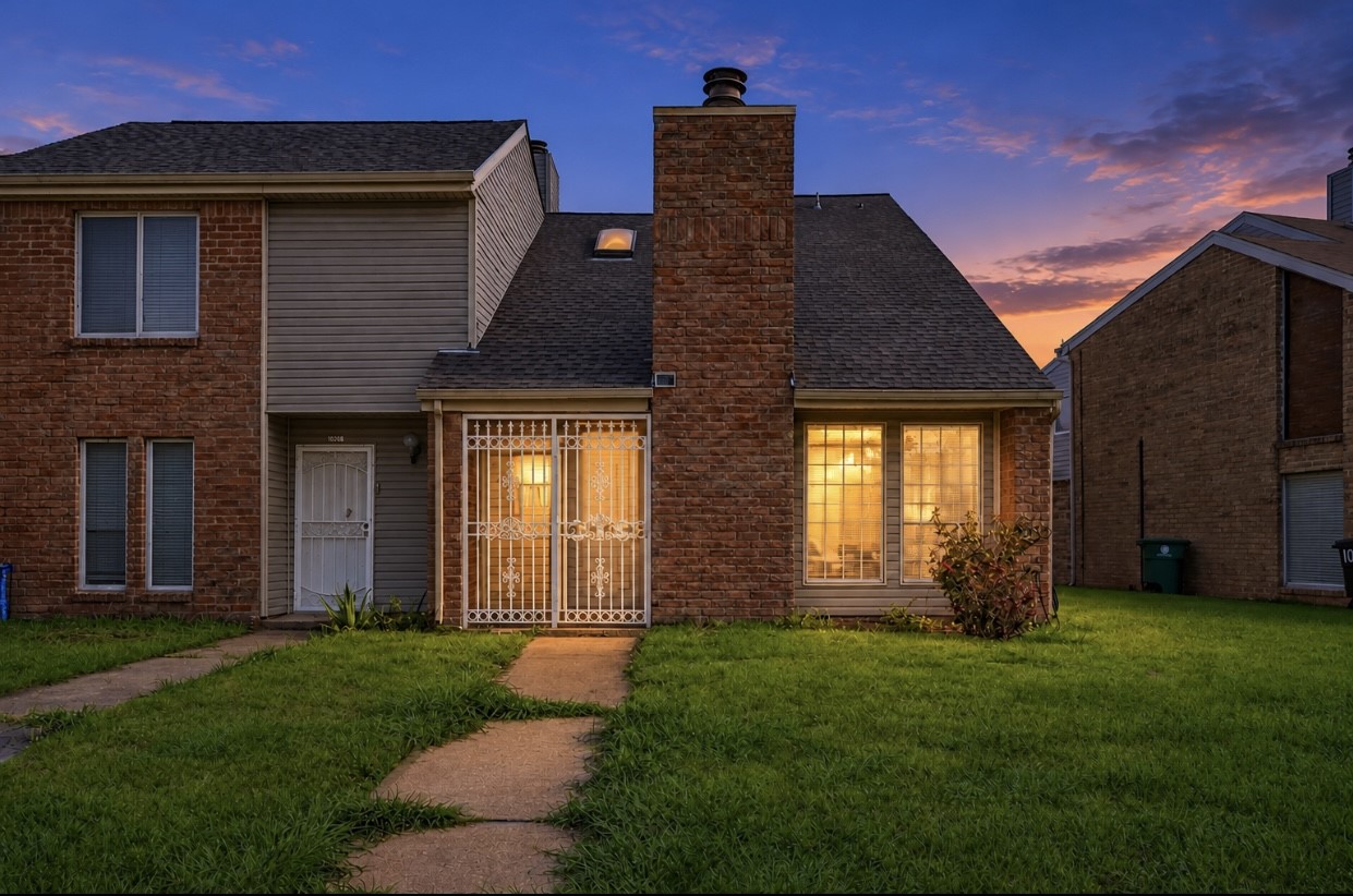 10918 Village Bend Lane 918 Property Photo 1