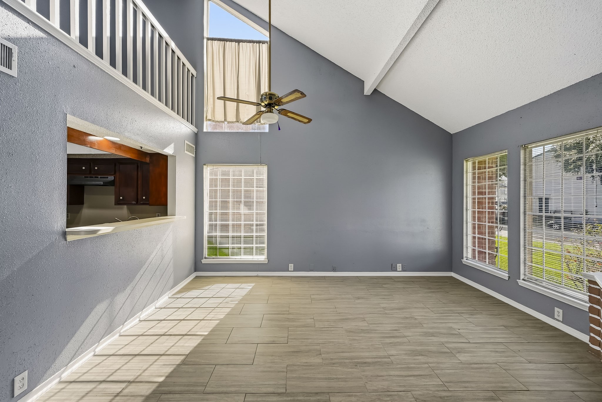 10918 Village Bend Lane 918 Property Photo 6