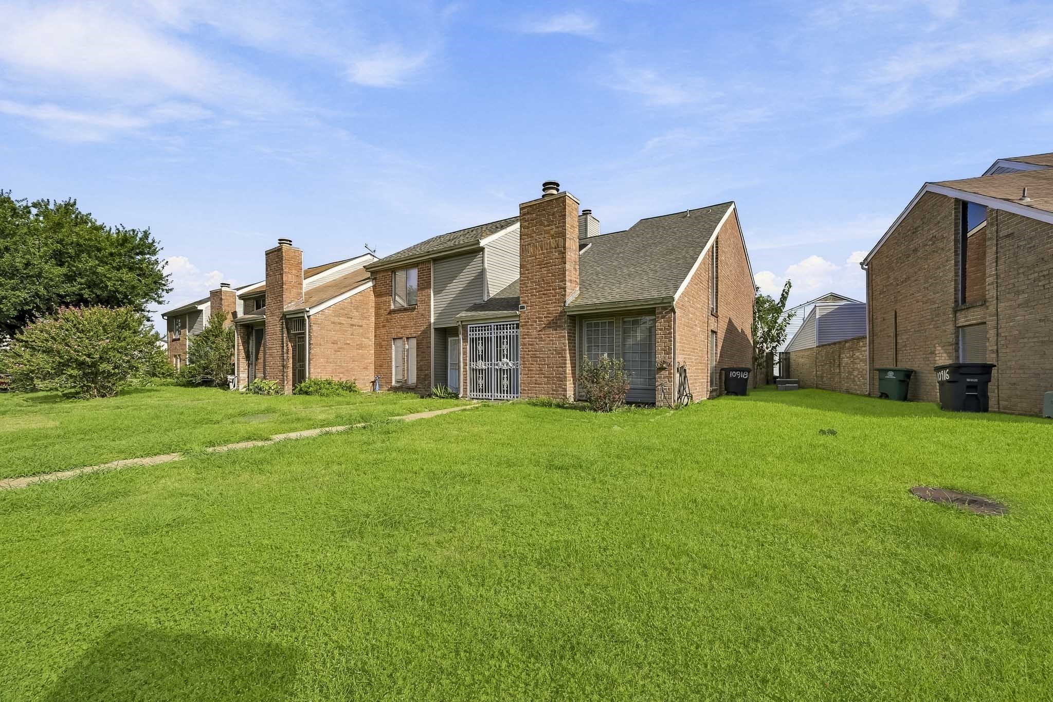 10918 Village Bend Lane 918 Property Photo 47