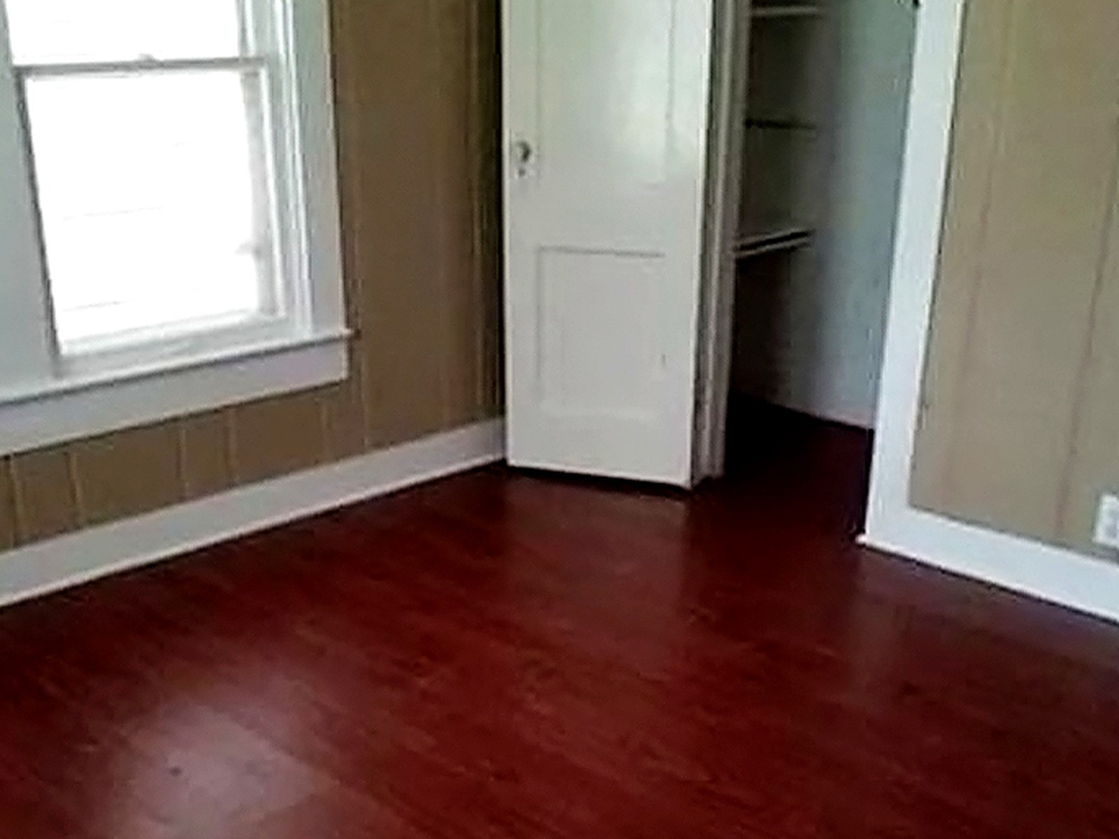 1312 Rhodora St Property Photo 2