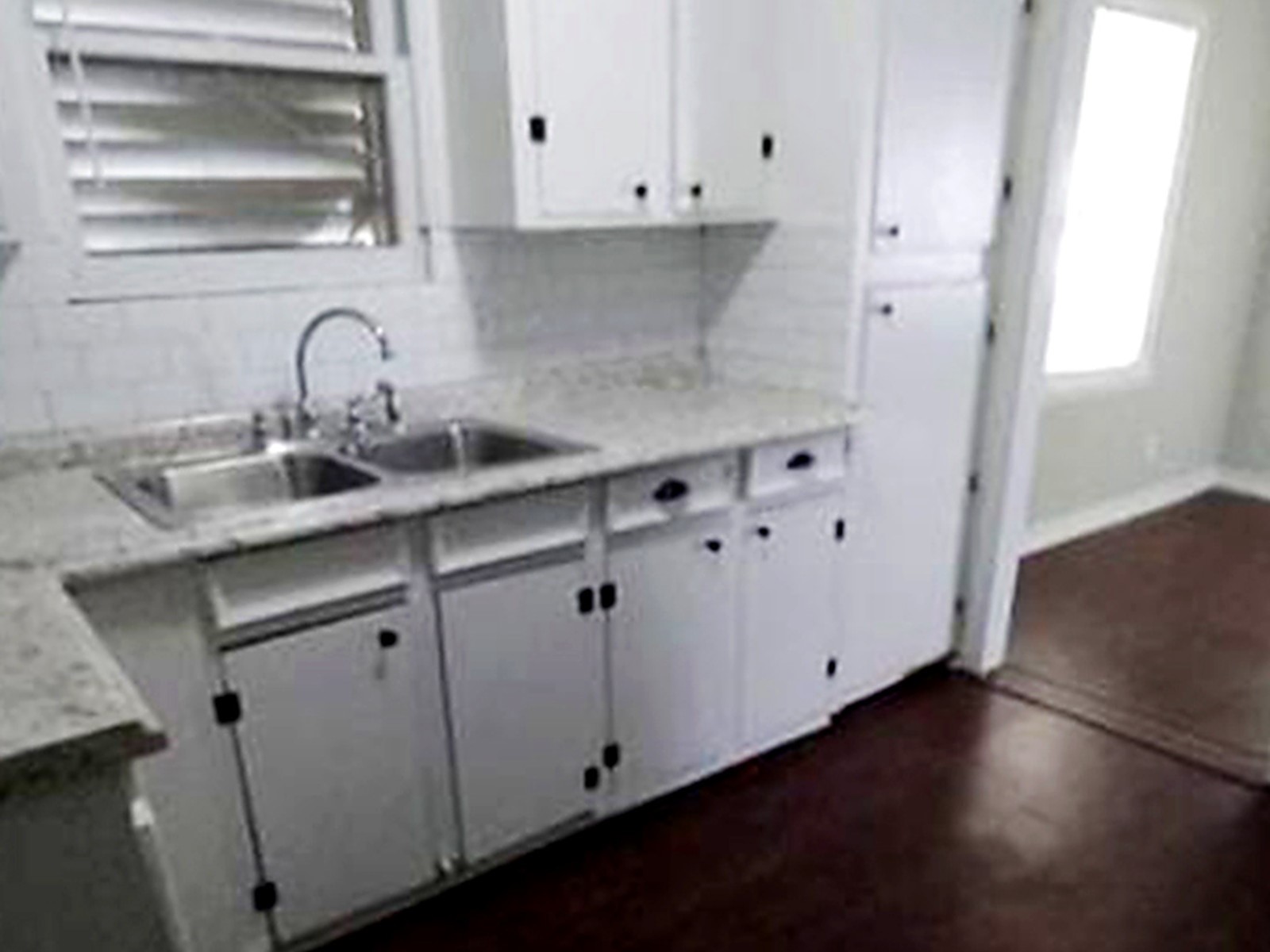 1312 Rhodora St Property Photo 3