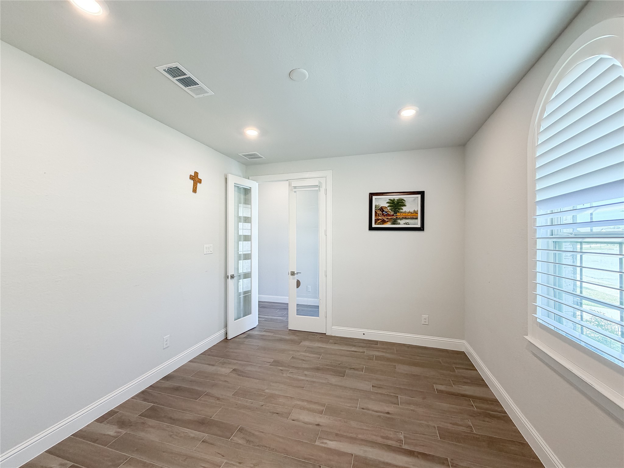 13203 Wood Leaf Park Property Photo 7