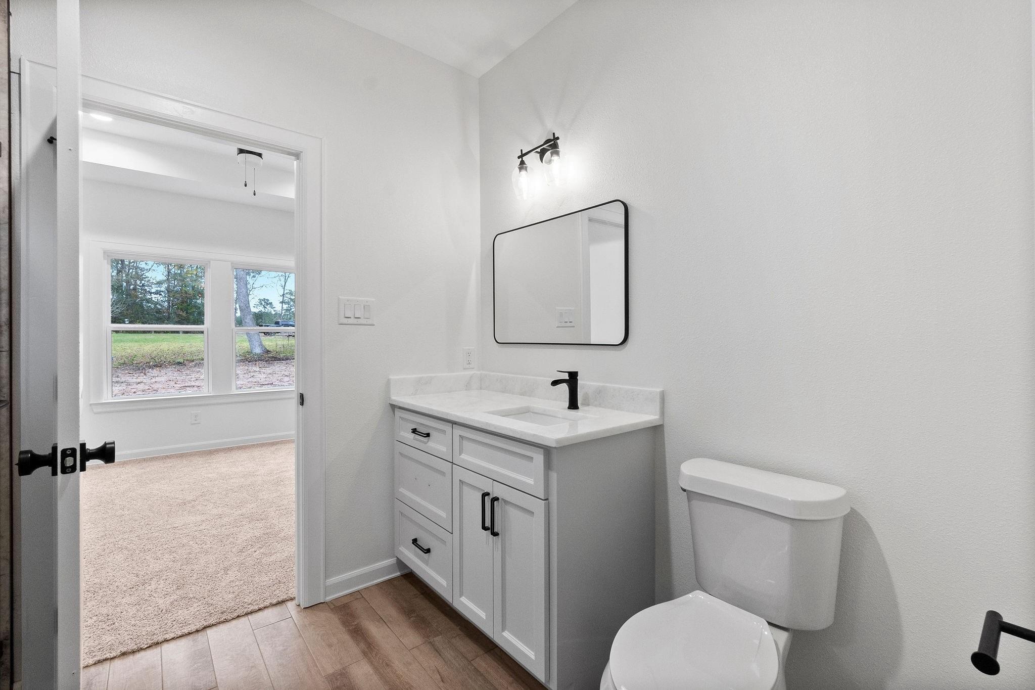 15479 Arrowhead Loop W Property Photo 6
