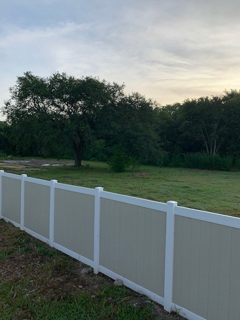 7933 Iowa Colony Blvd Property Photo 6