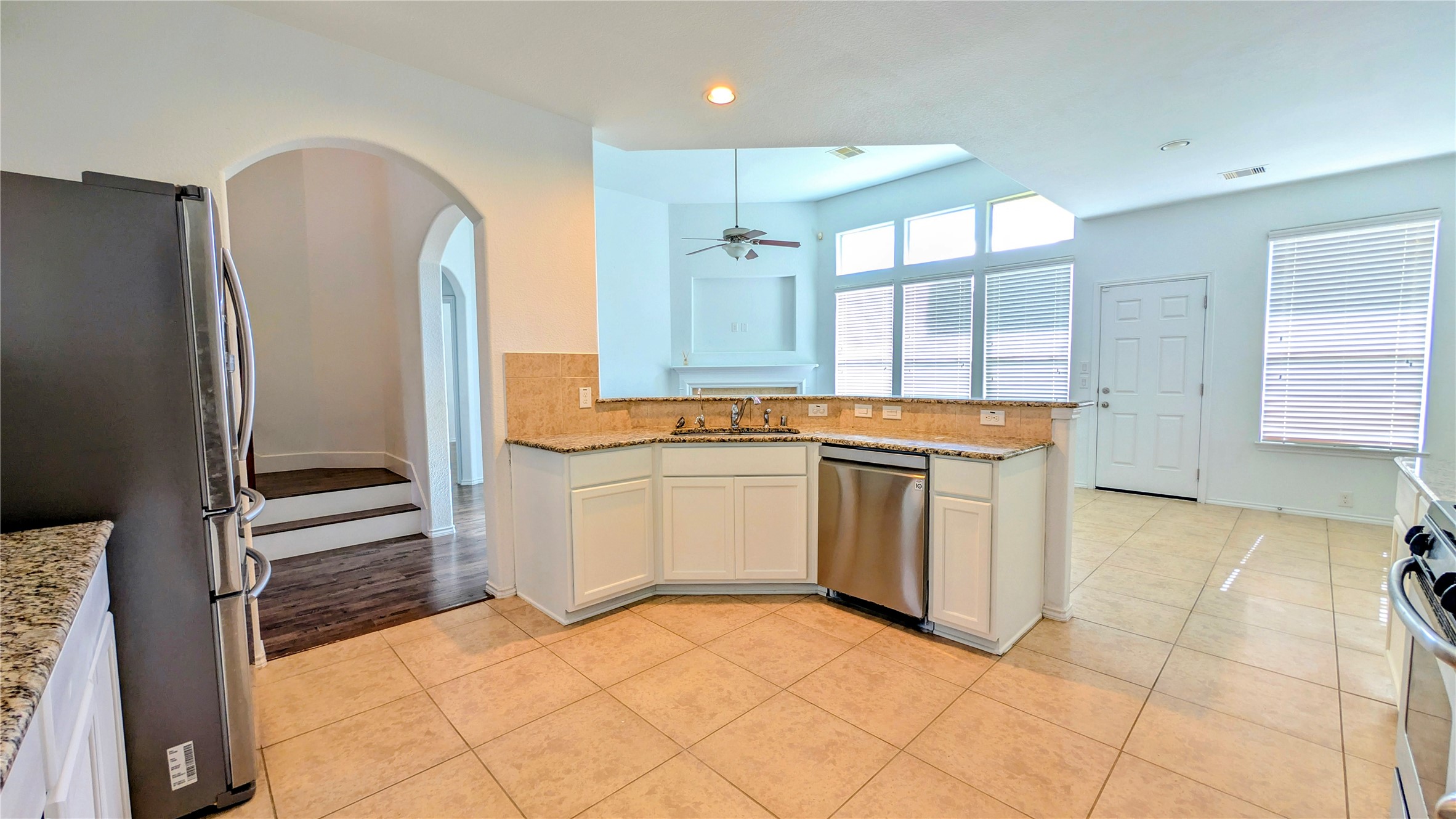 6019 Gracys Landing Lane Property Photo 14