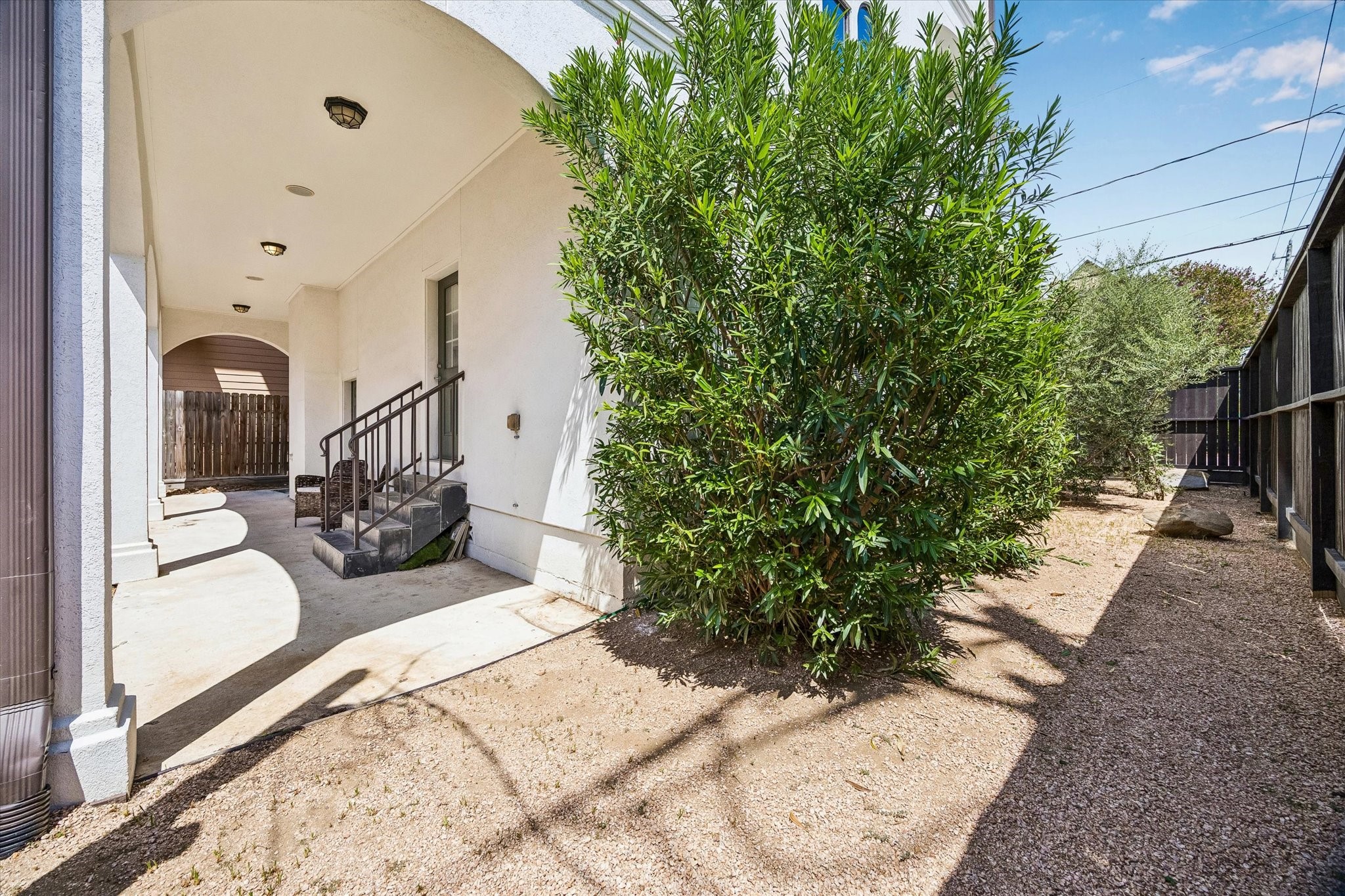 5803 Kiam Street Property Photo 33