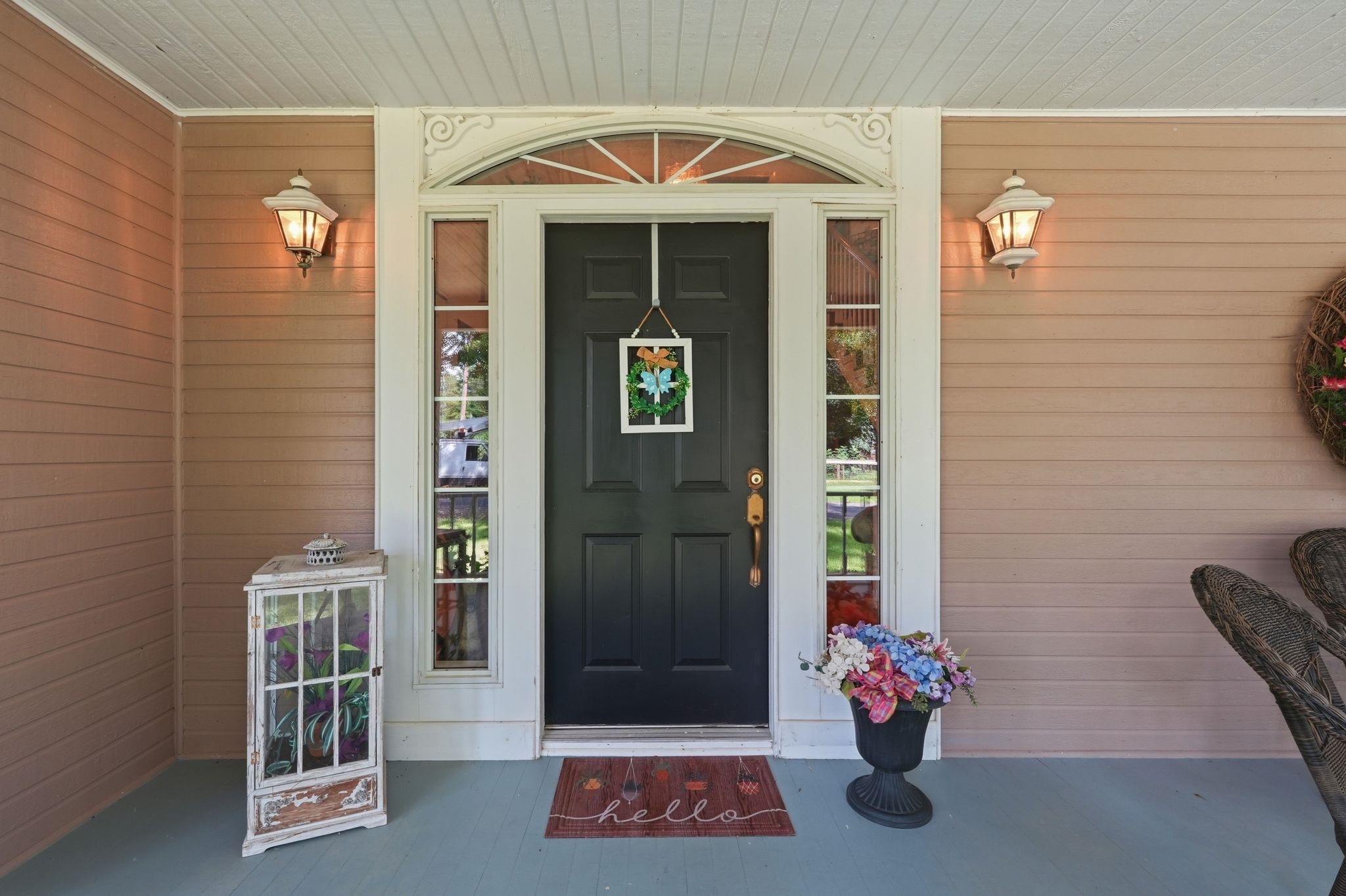 249 Lakeshore Drive Property Photo 8