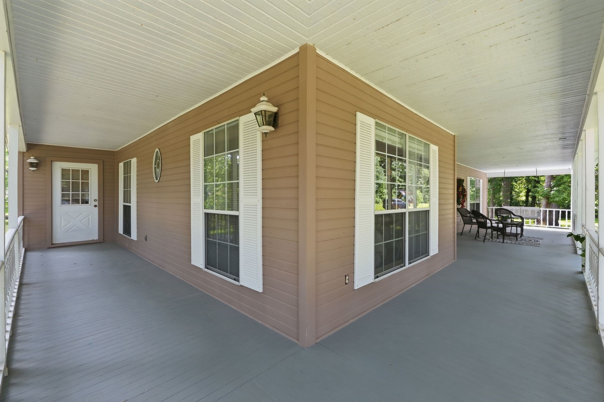 249 Lakeshore Drive Property Photo 11