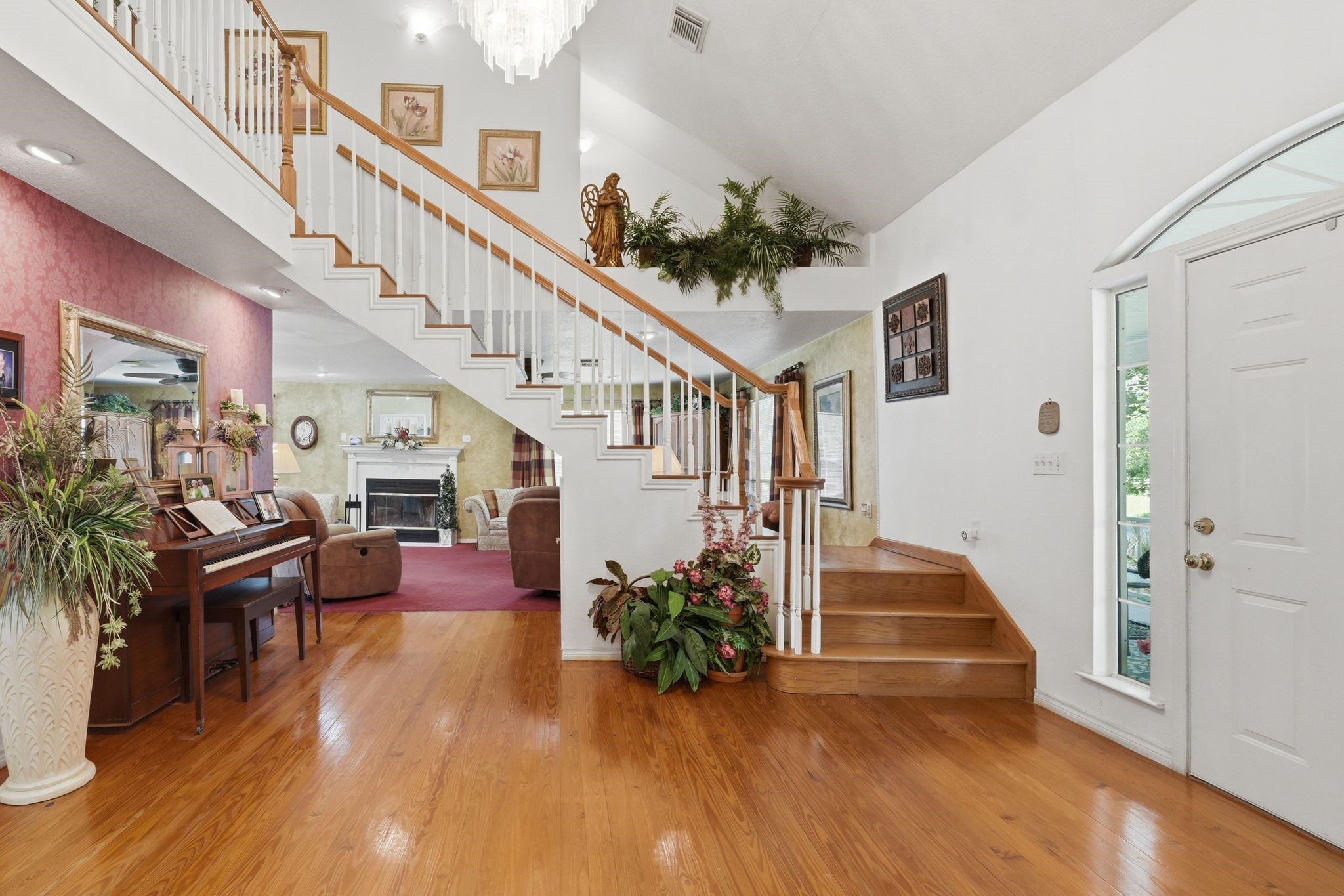 249 Lakeshore Drive Property Photo 13