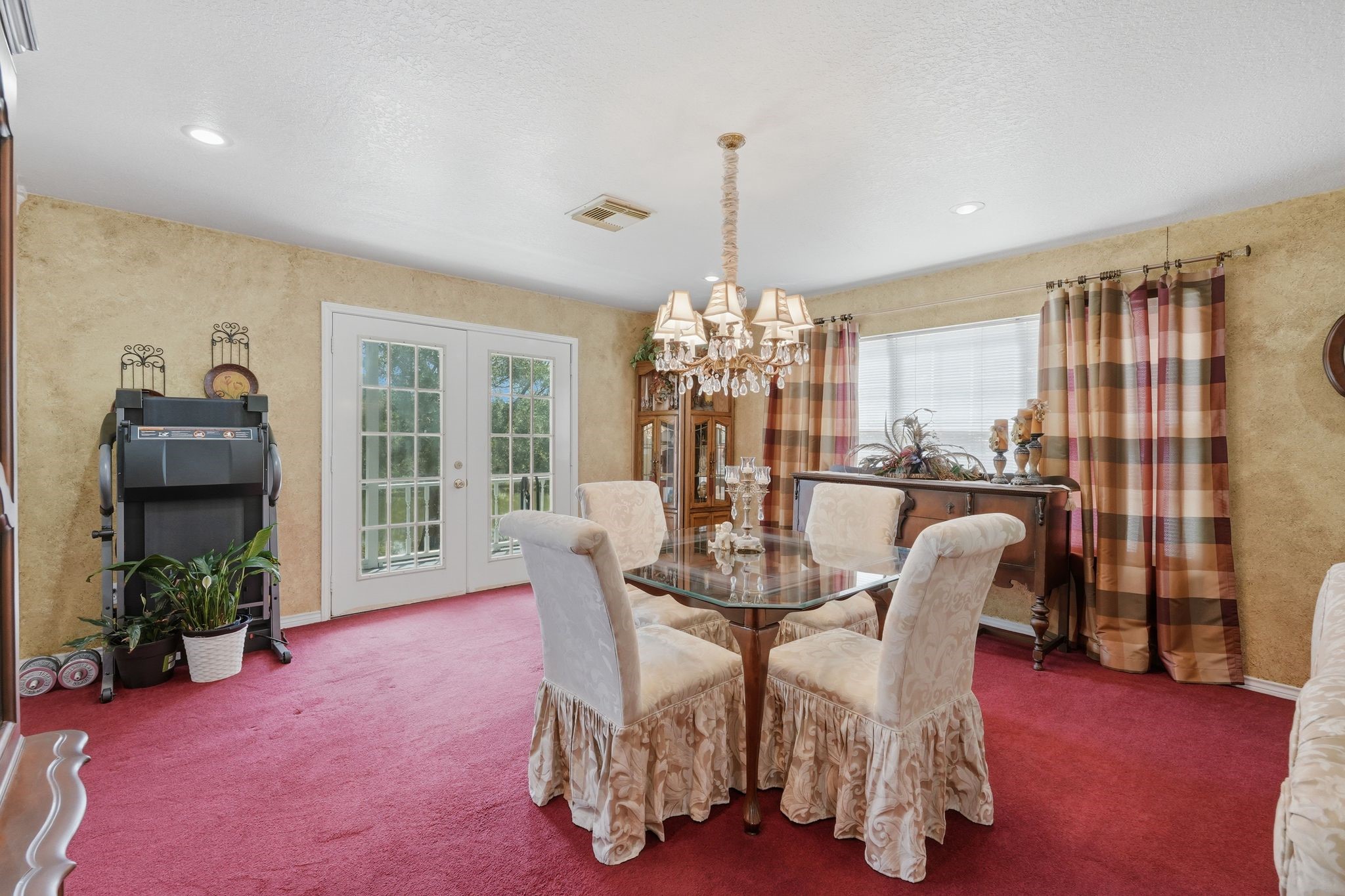 249 Lakeshore Drive Property Photo 16