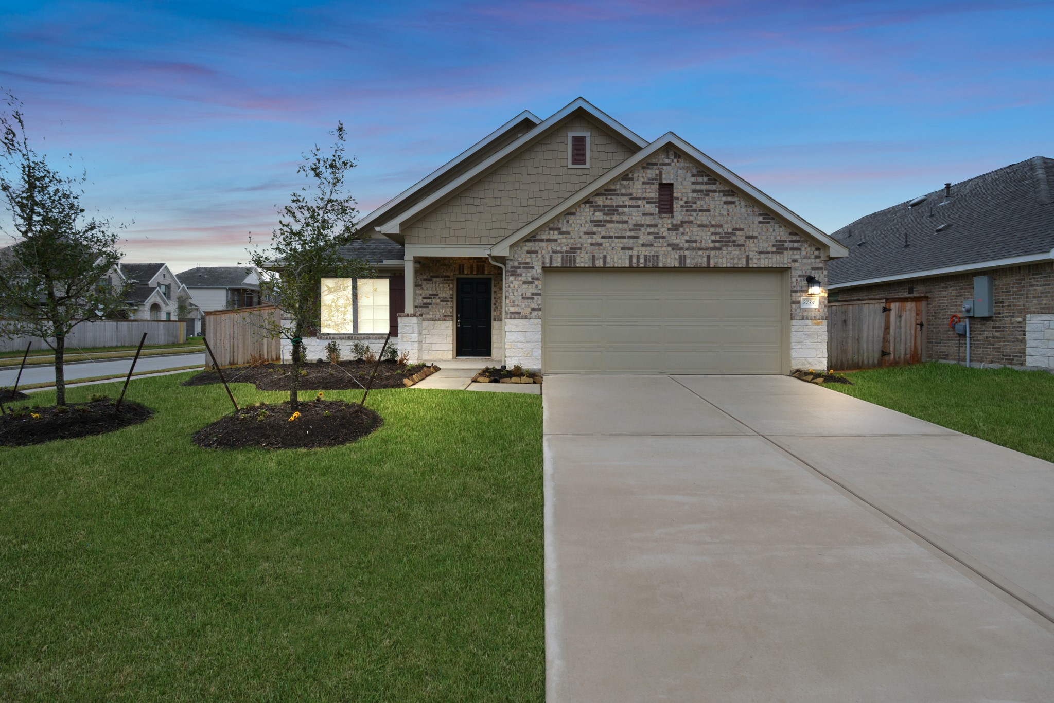 2734 San Bernard Drive Property Photo 1