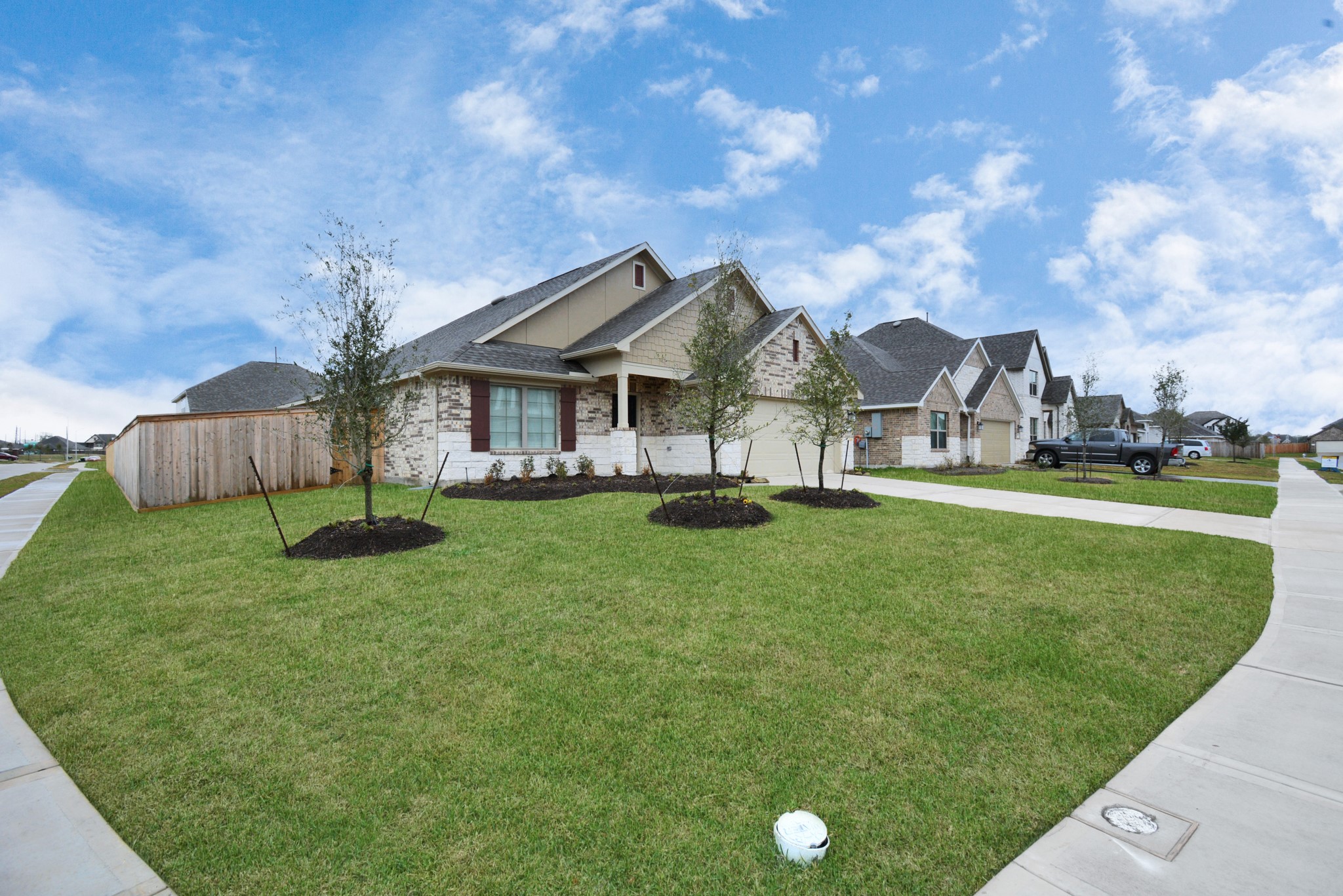 2734 San Bernard Drive Property Photo 5