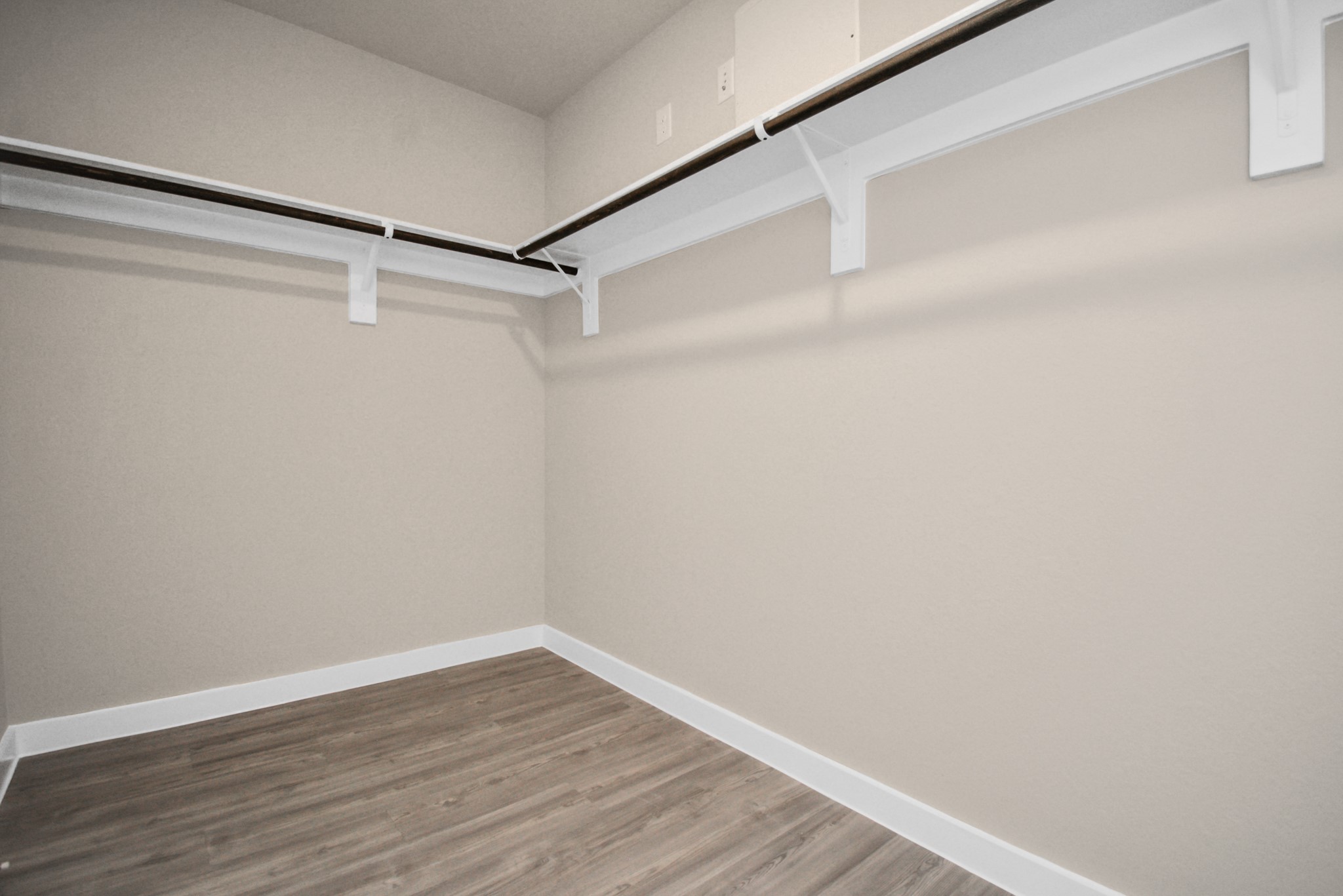 2734 San Bernard Drive Property Photo 25