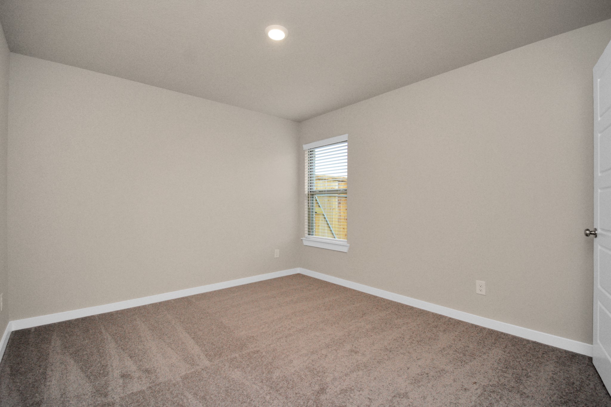 2734 San Bernard Drive Property Photo 28