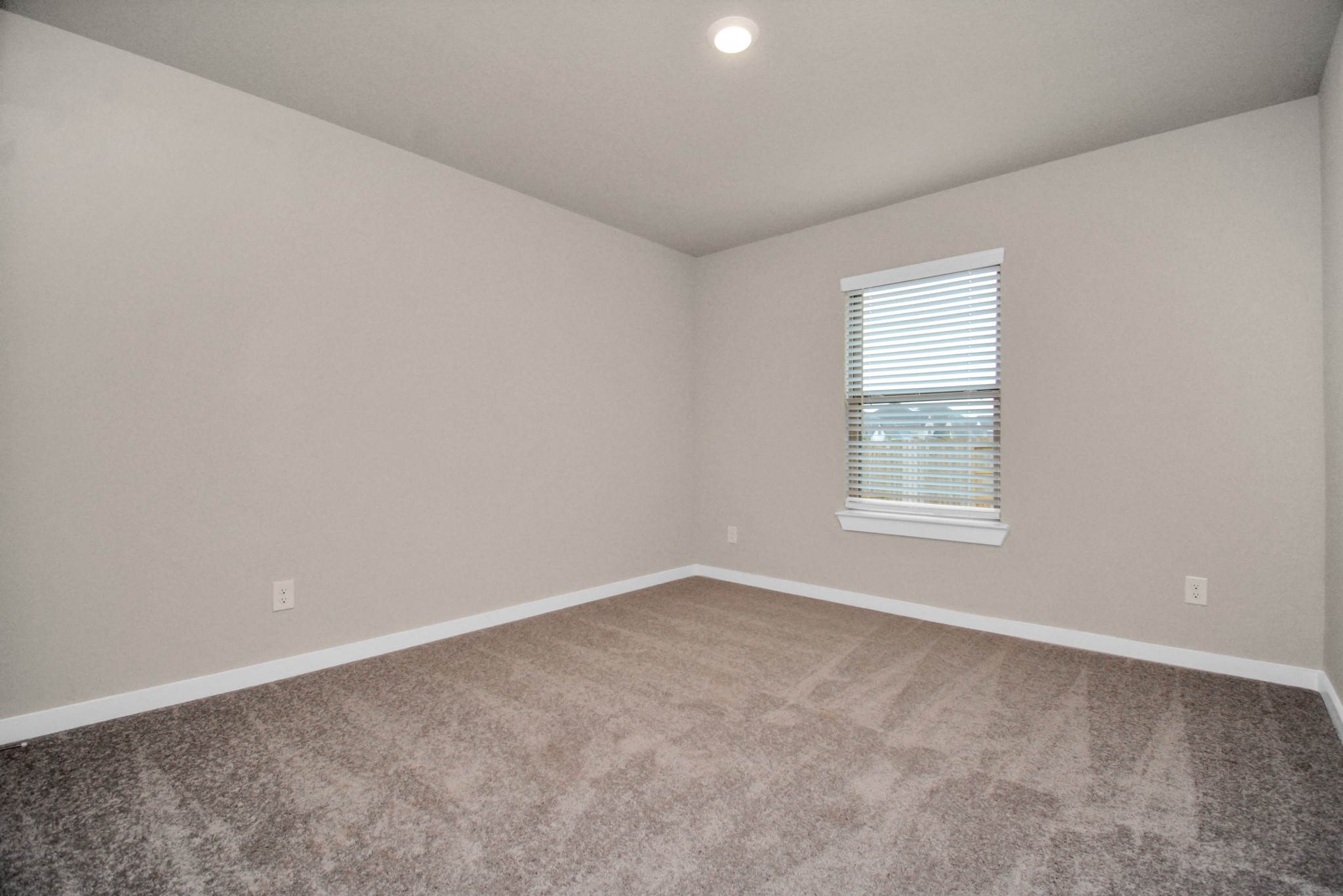 2734 San Bernard Drive Property Photo 31