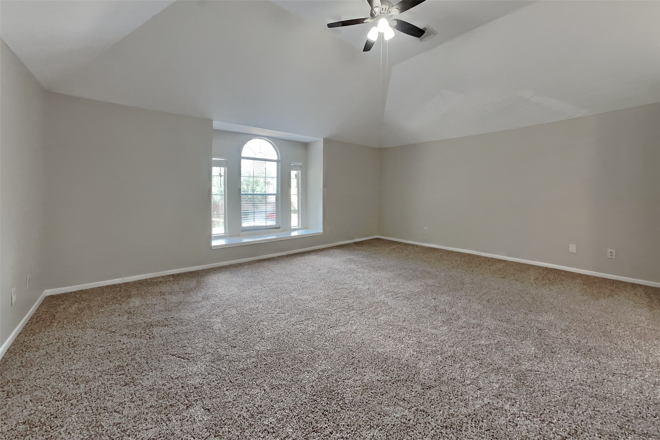 11307 Sunshine Park Drive Property Photo 8