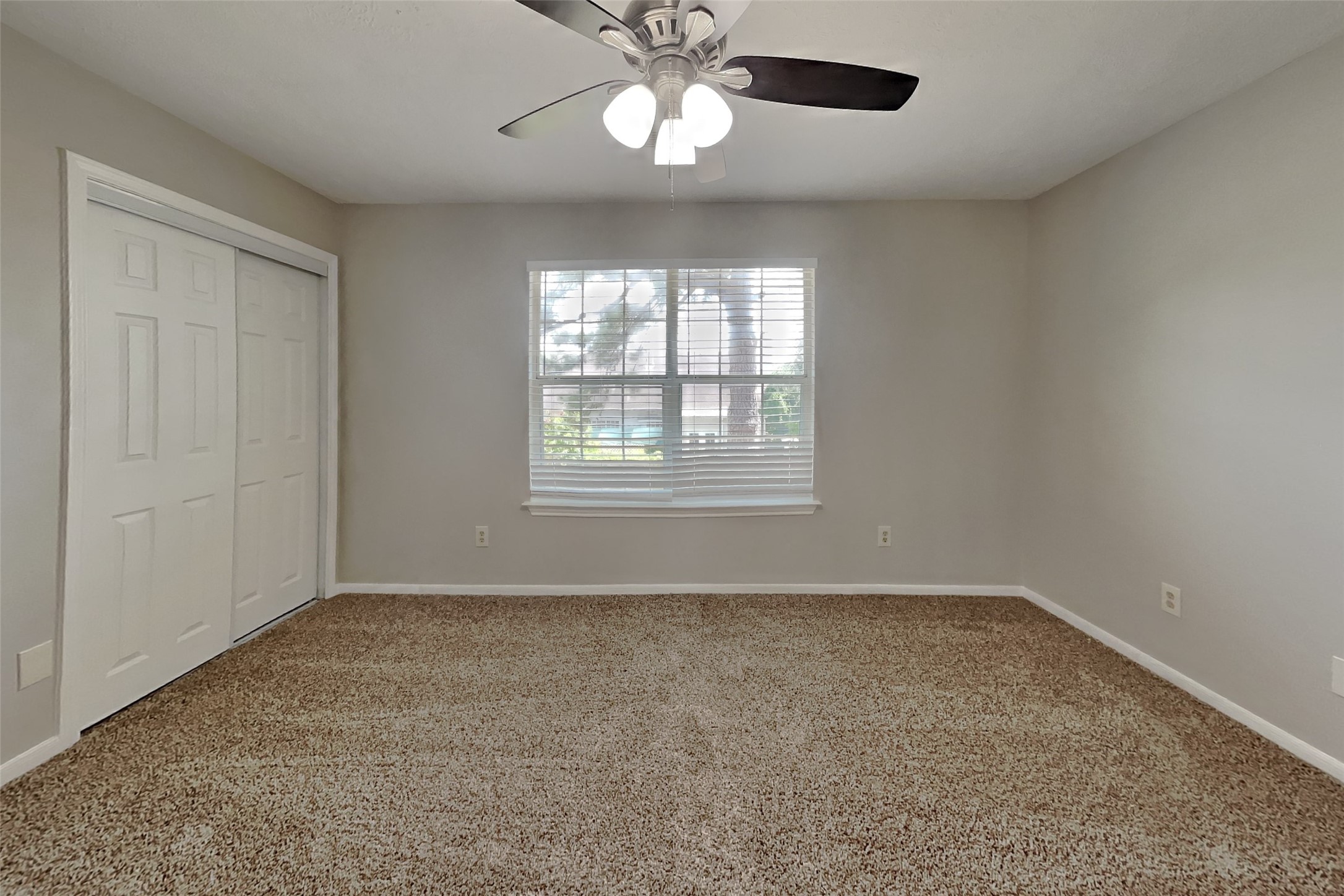 11307 Sunshine Park Drive Property Photo 12