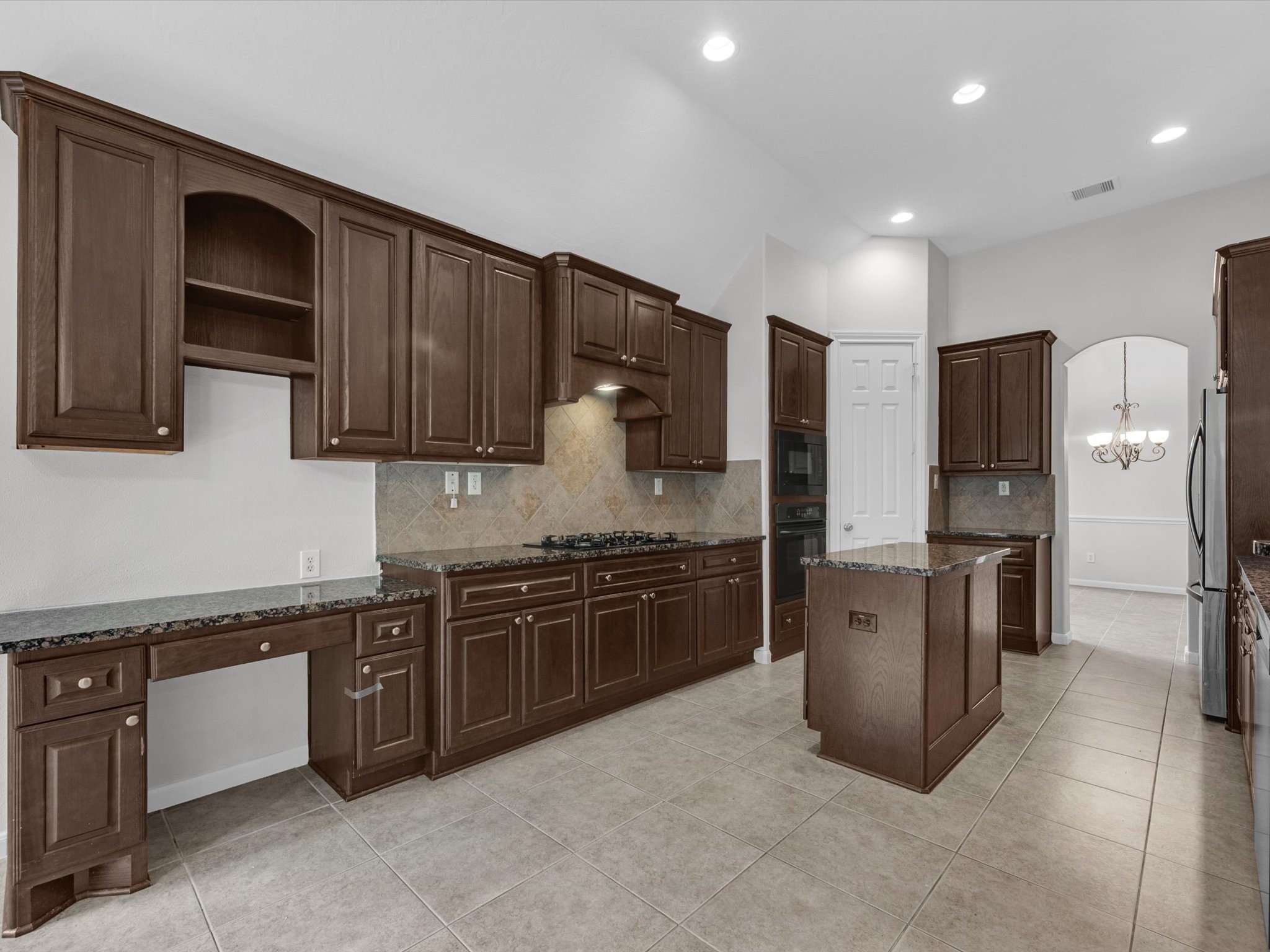 20960 Annendale Circle Property Photo 13