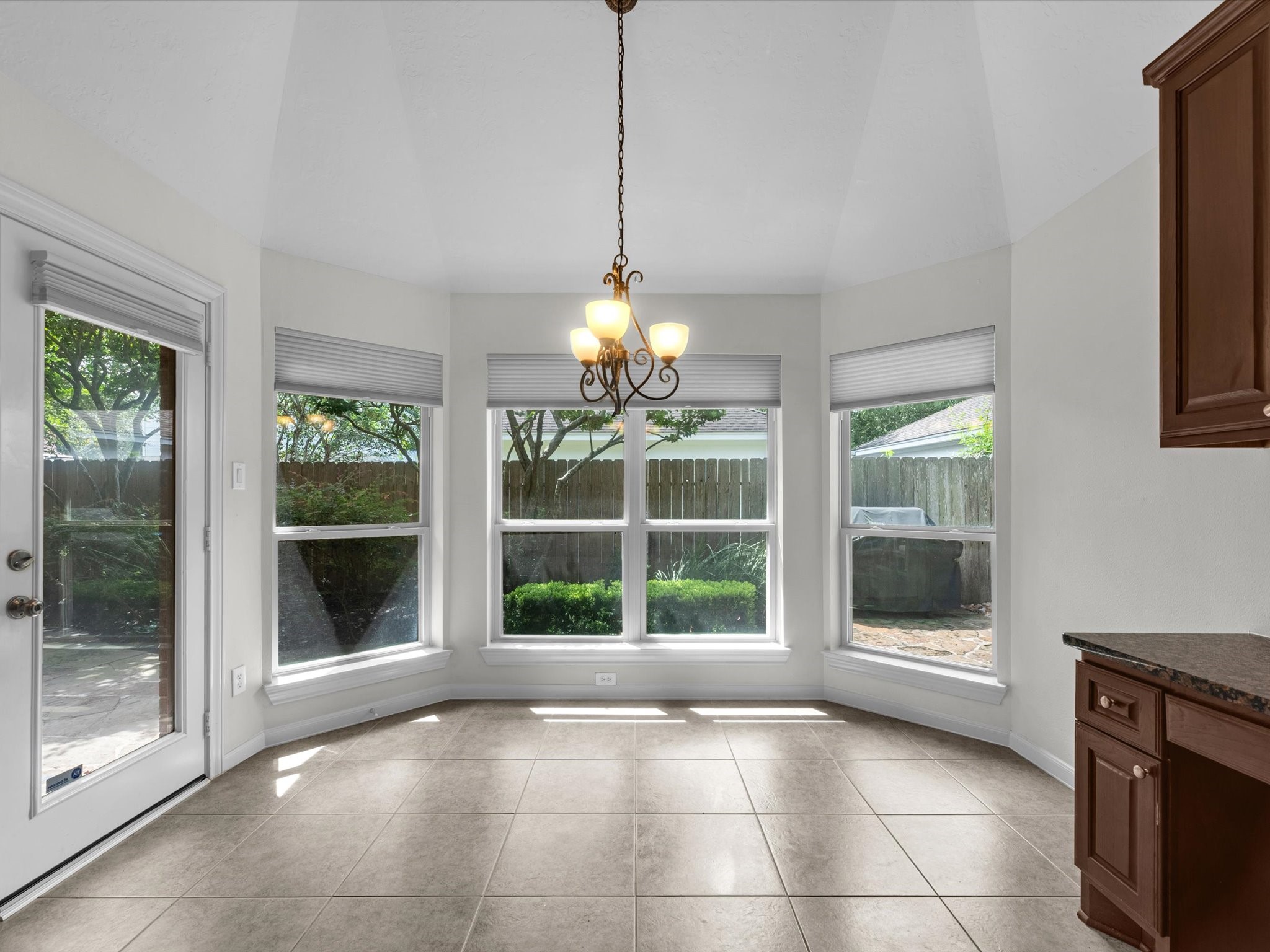 20960 Annendale Circle Property Photo 16