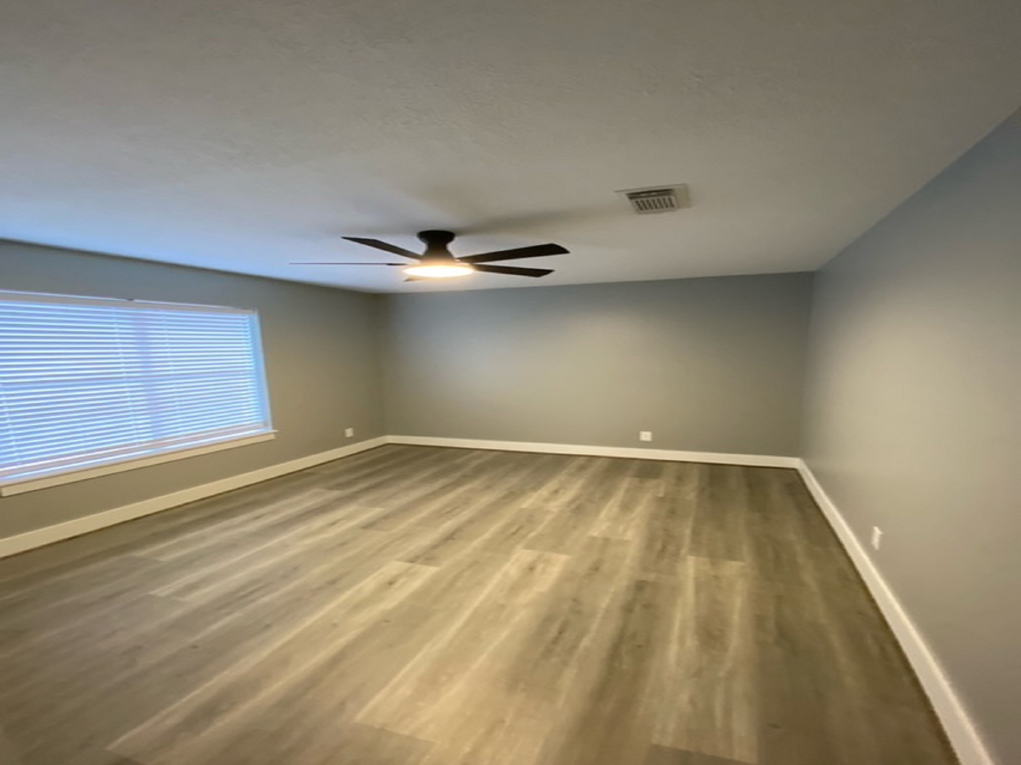 12803 Cloverwood Drive Property Photo 28