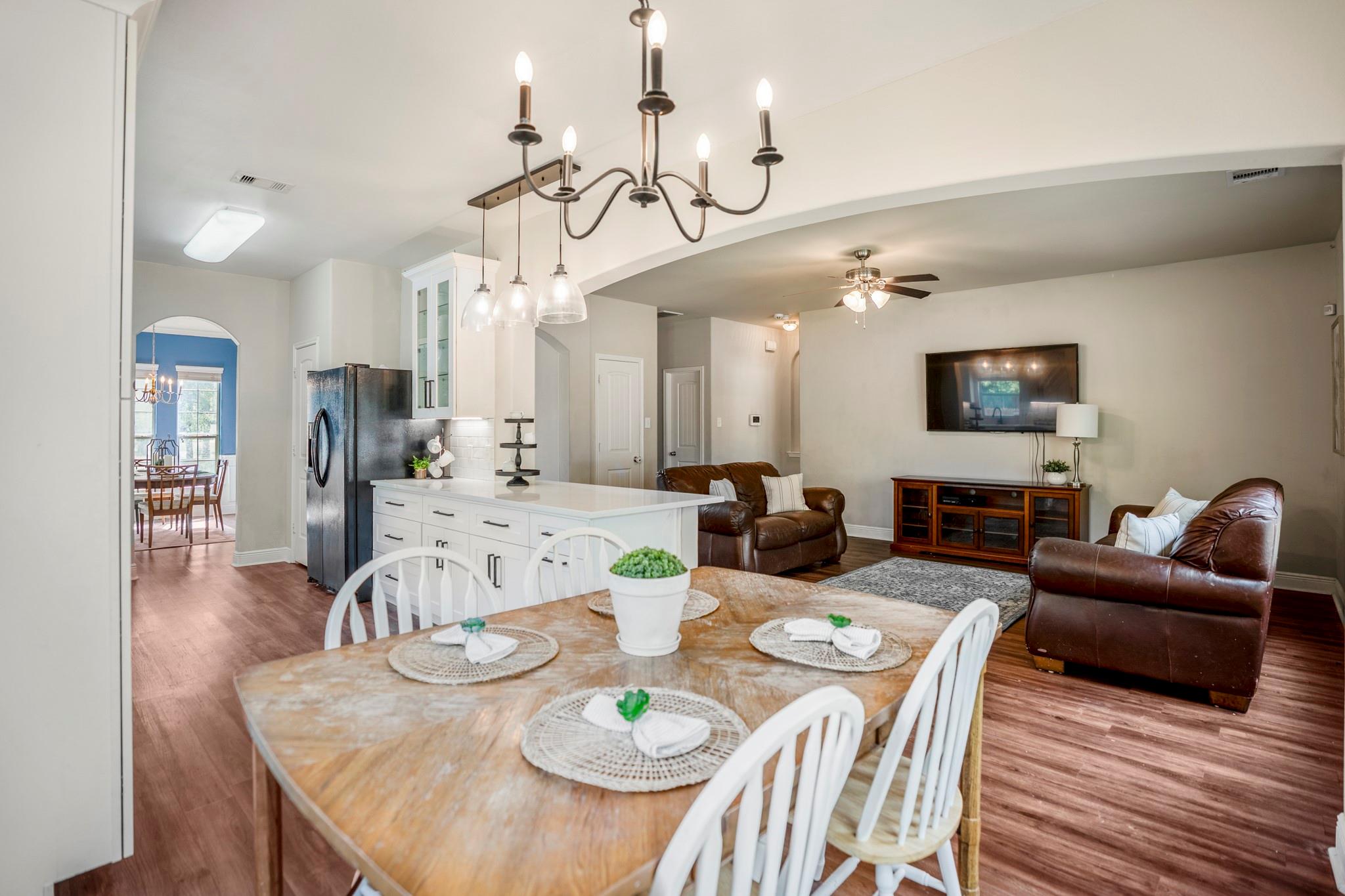 942 Oak Glen Drive, Conroe Tx 77378 Property Photo 11
