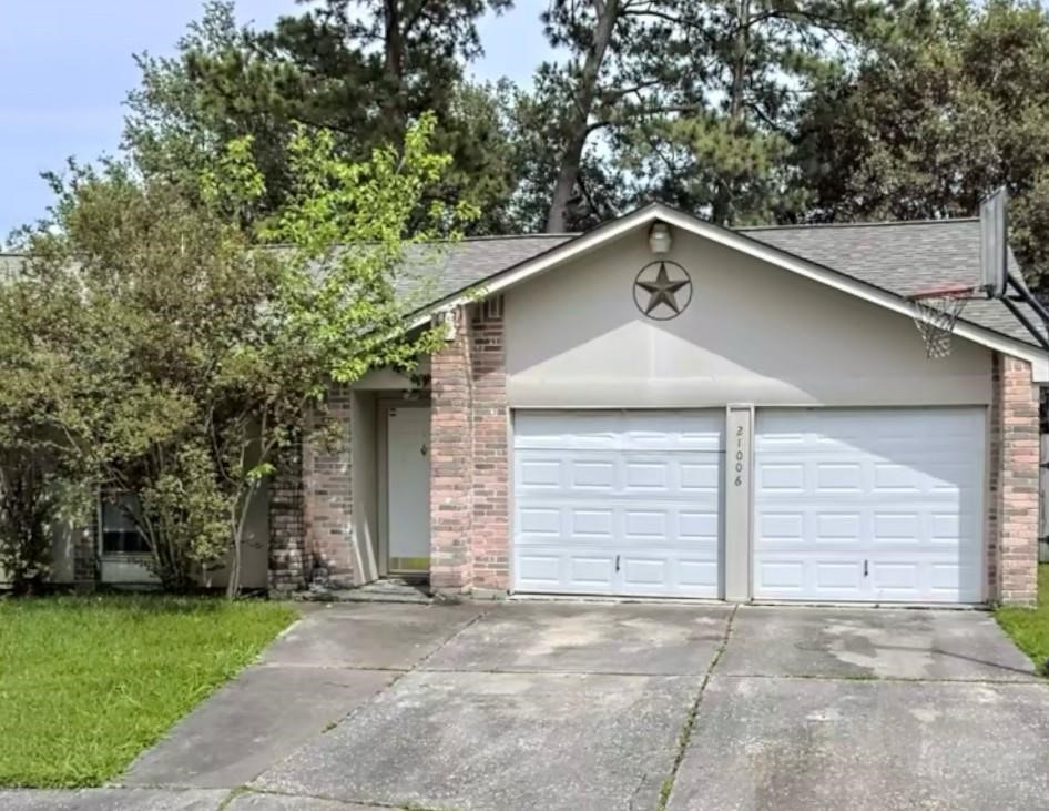 21006 Bridgeview Circle Property Photo 2