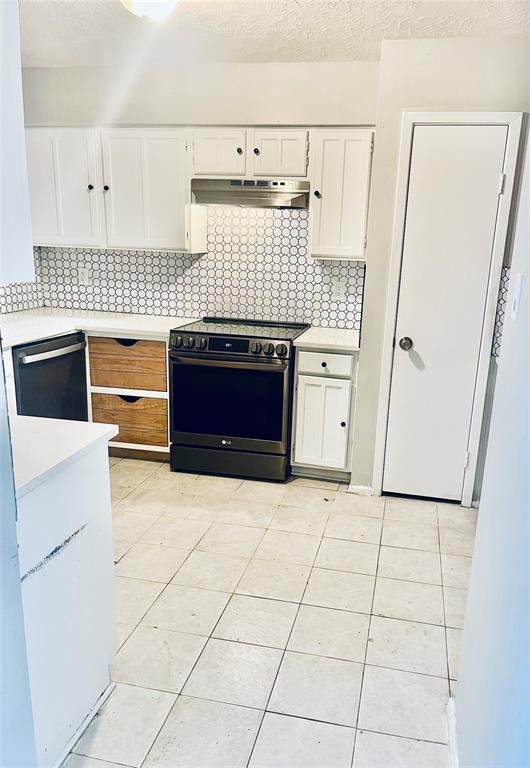 21006 Bridgeview Circle Property Photo 11