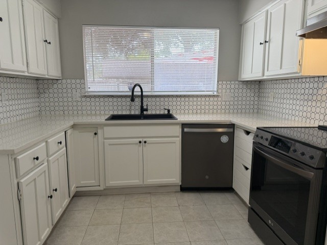 21006 Bridgeview Circle Property Photo 14