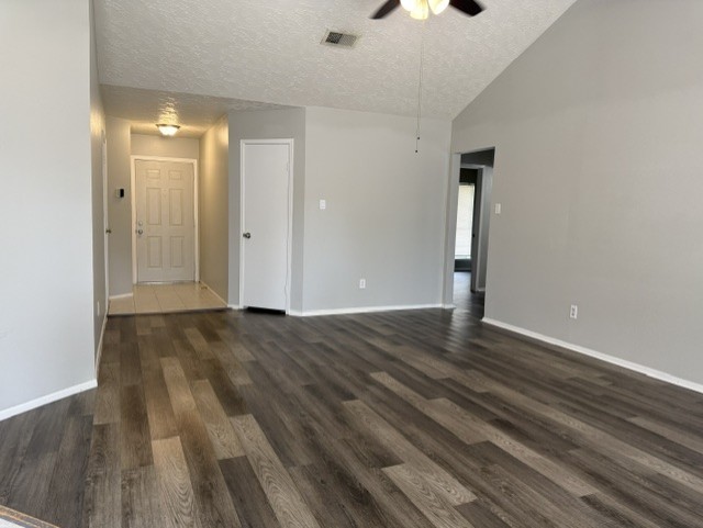 21006 Bridgeview Circle Property Photo 29