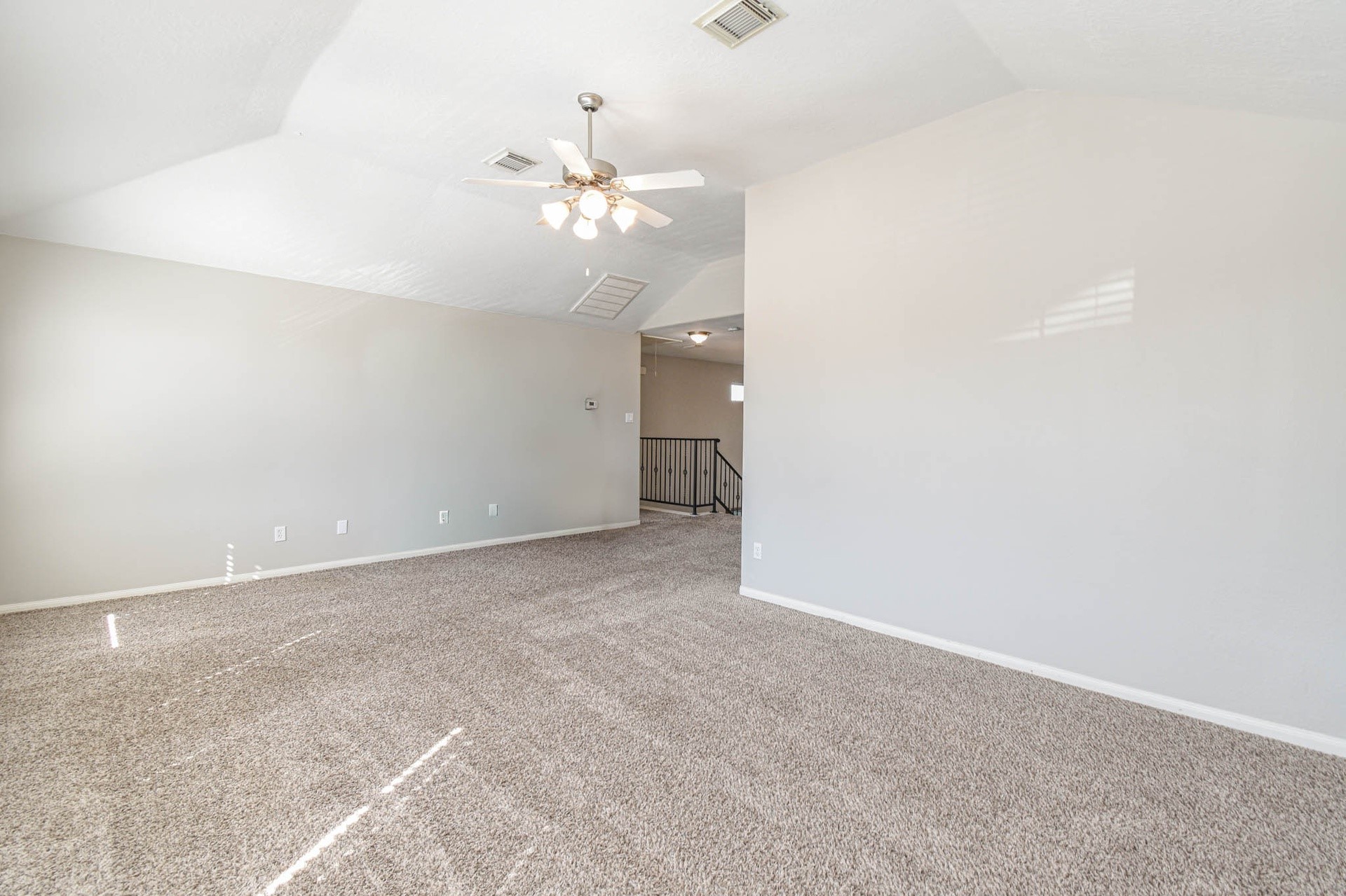 245 Lake Estates Drive Property Photo 21