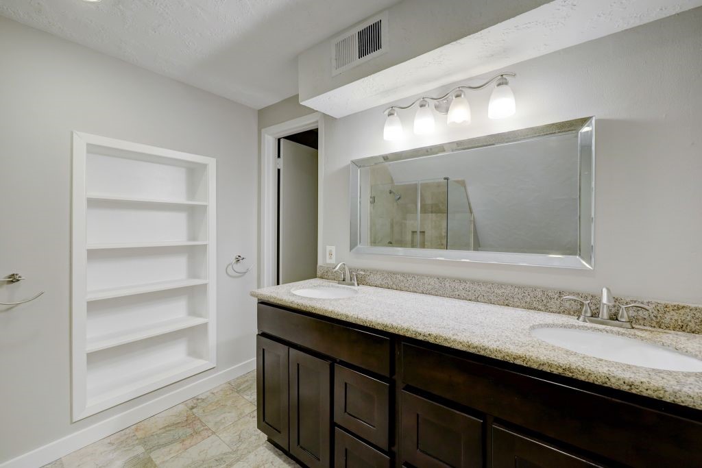 3605 Plumb Street Property Photo 17