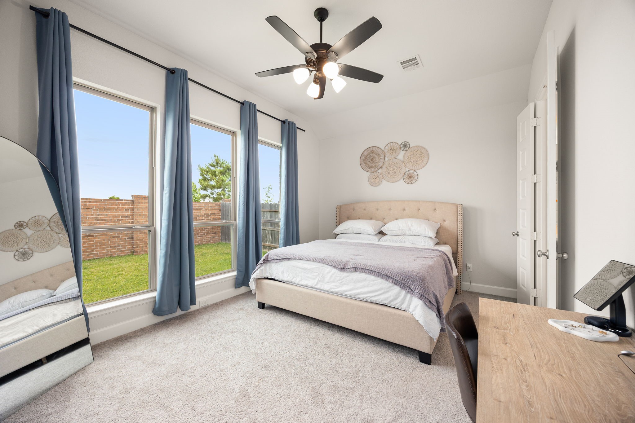 8711 Harbor Pines Drive Property Photo 19