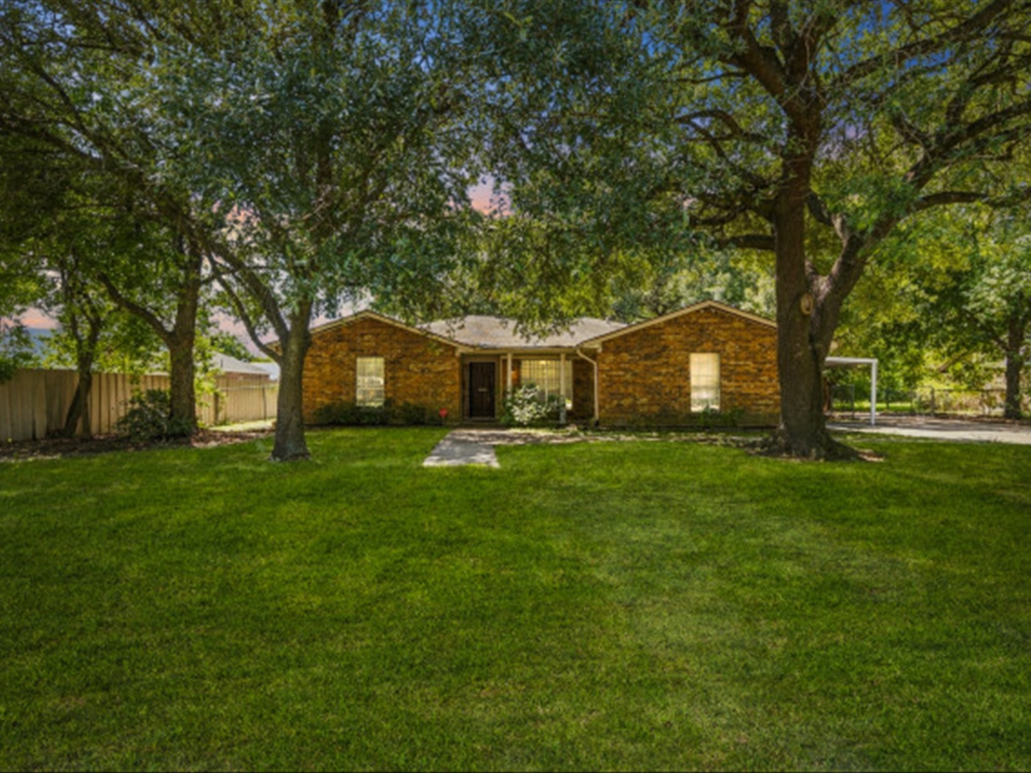 20615 Marilyn Lane Property Photo 1