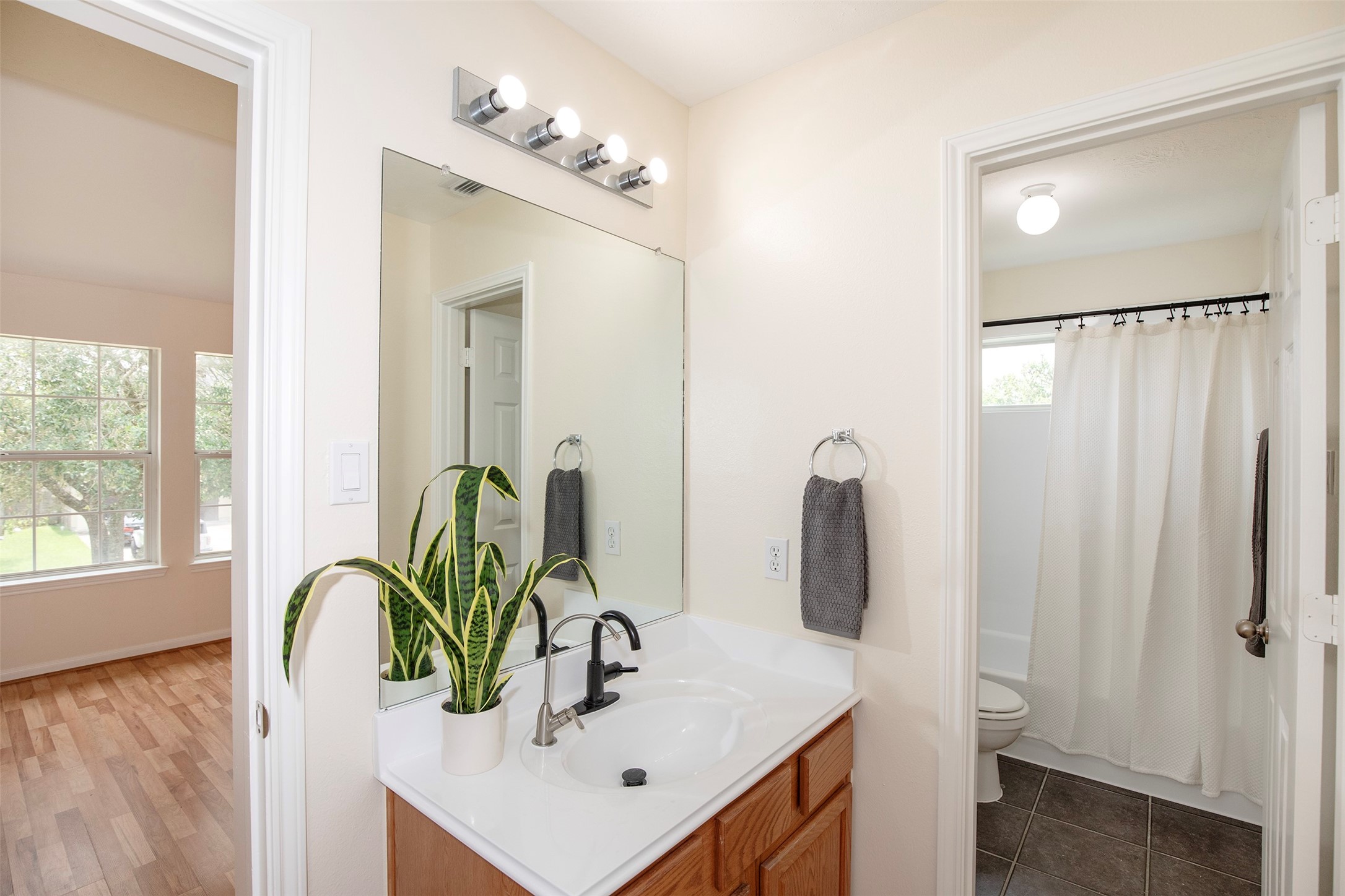 3612 Fir Hollow Way Property Photo 37