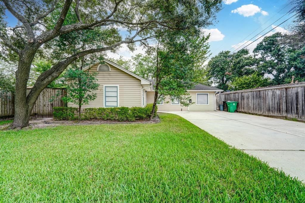 3821 Ella Boulevard Property Photo