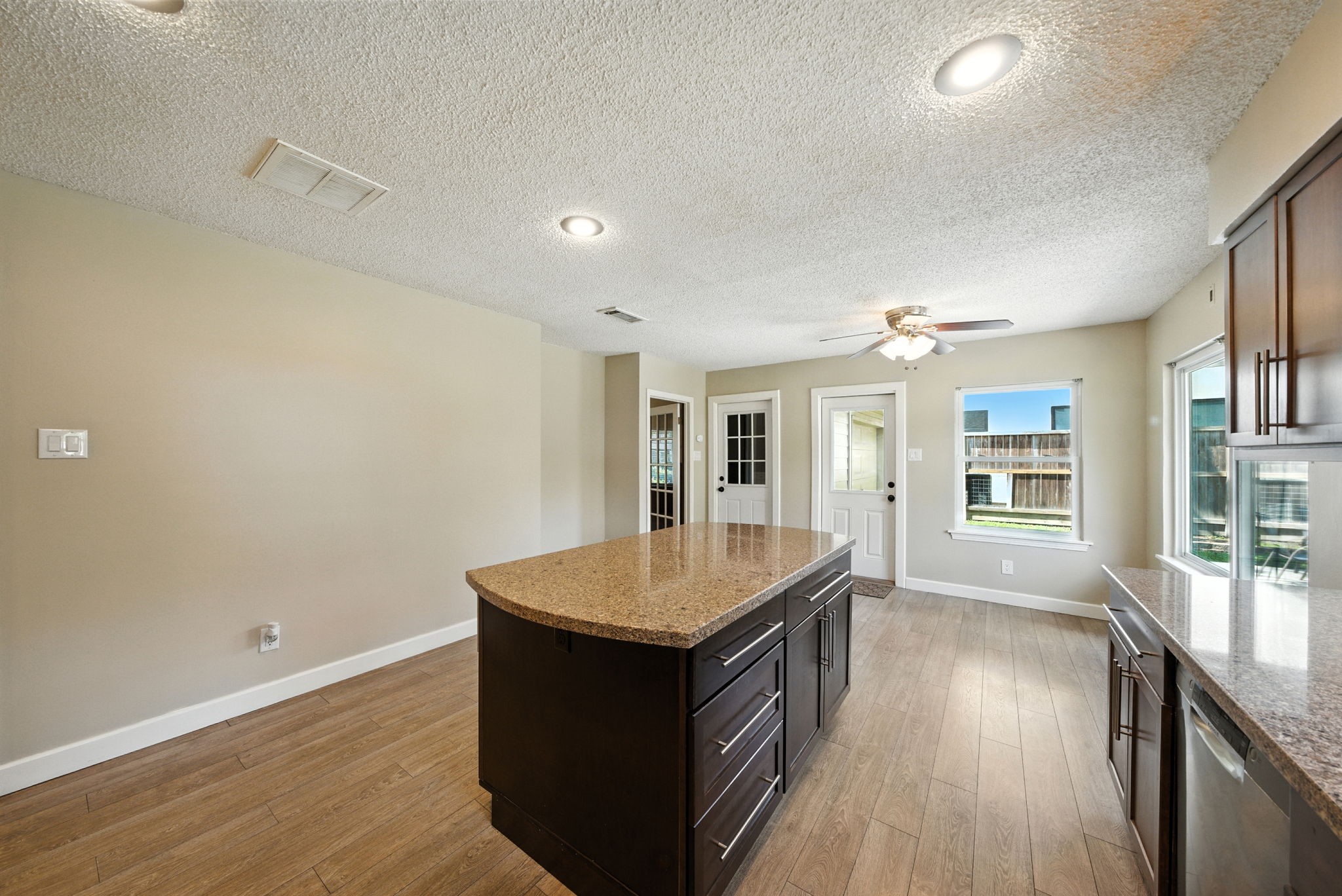 1714 Parana Drive Property Photo 13