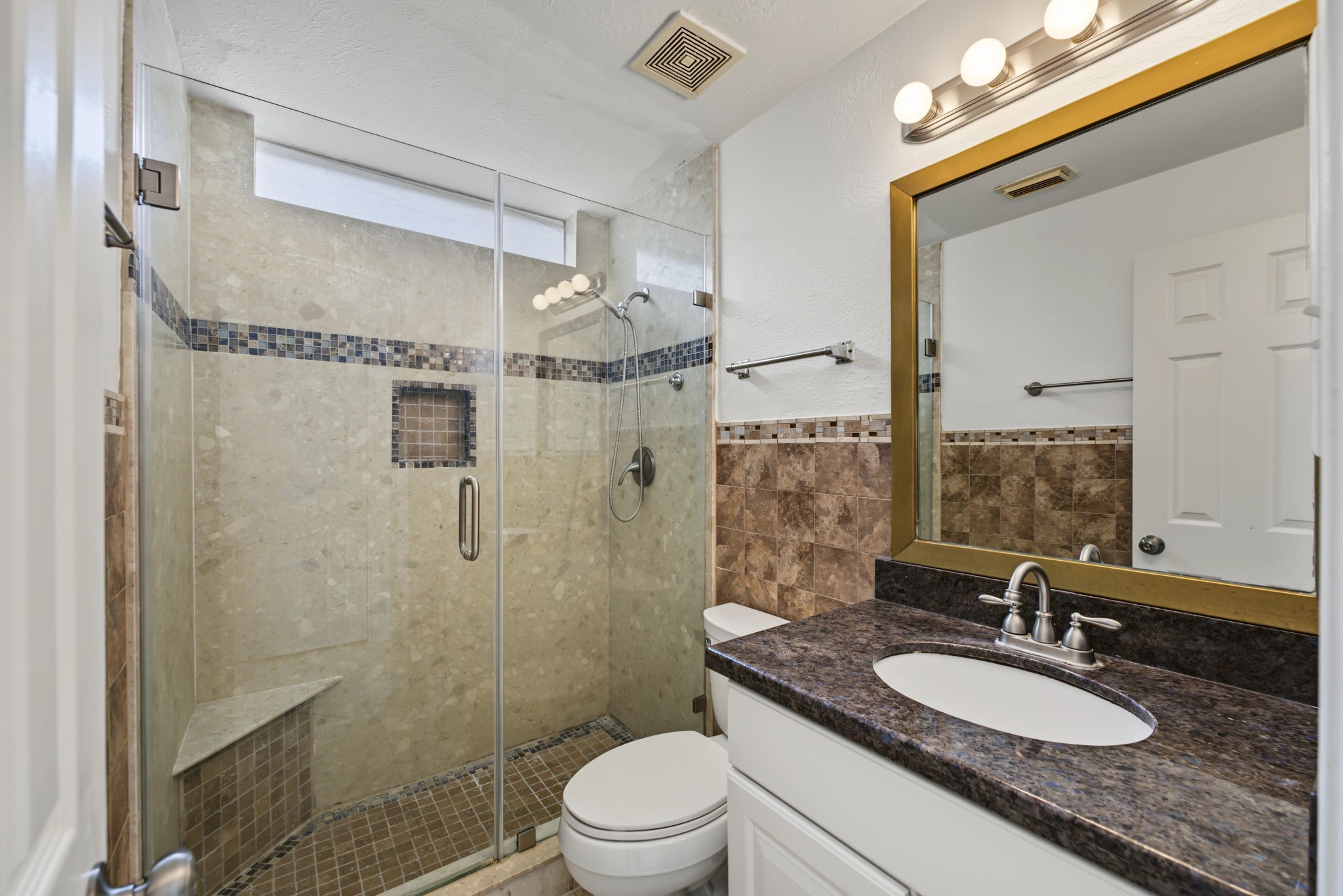 2502 Meadow Tree Lane Property Photo 25
