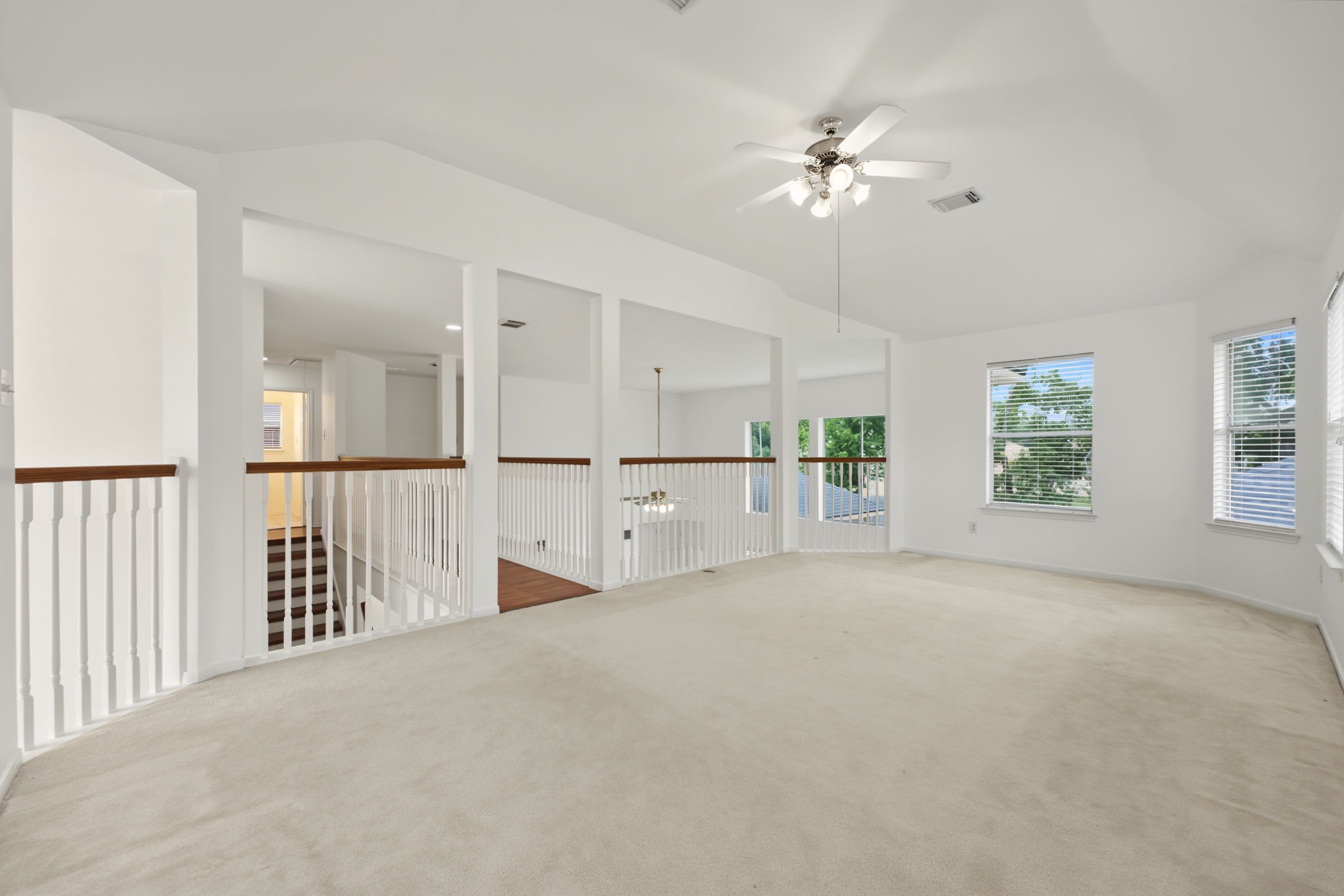 2502 Meadow Tree Lane Property Photo 26