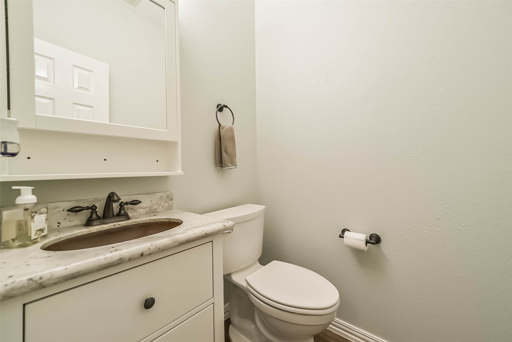 6219 Summerville Lane Property Photo 7