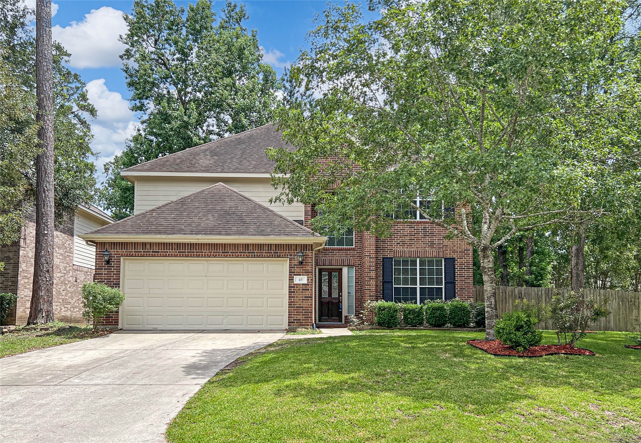 43 W Spindle Tree Circle Property Photo 1