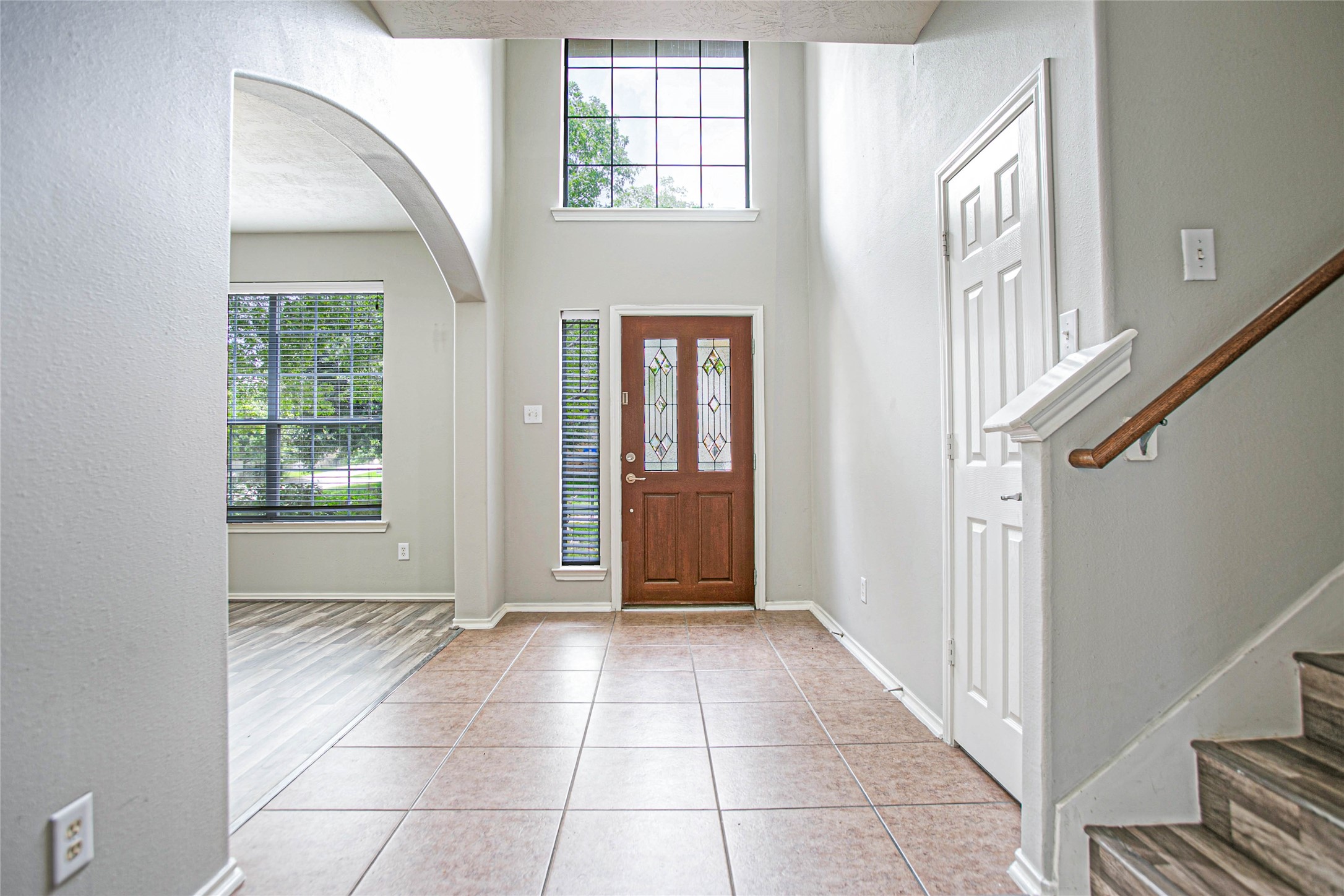 43 W Spindle Tree Circle Property Photo 6