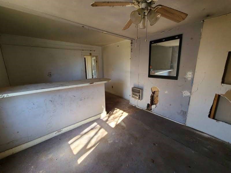 522 N Illinois Street Property Photo 2