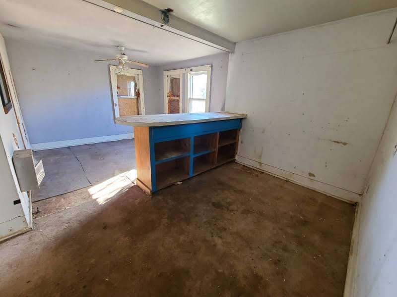 522 N Illinois Street Property Photo 3